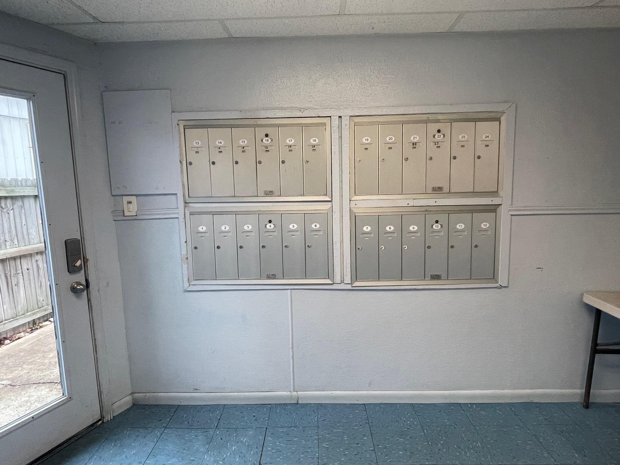 1111 Sunrise Rd # 14, Round Rock, TX 78664