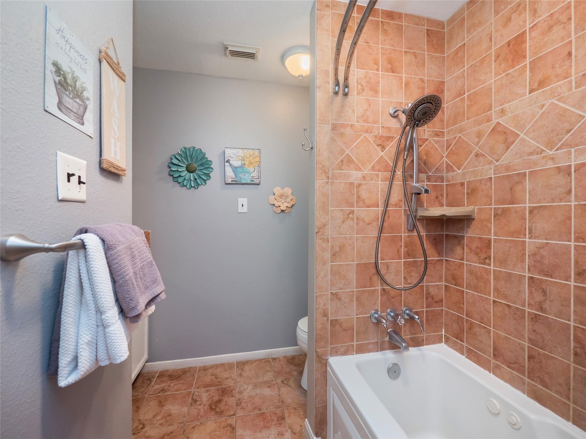 1650 County Road 439, Thorndale, TX 76577