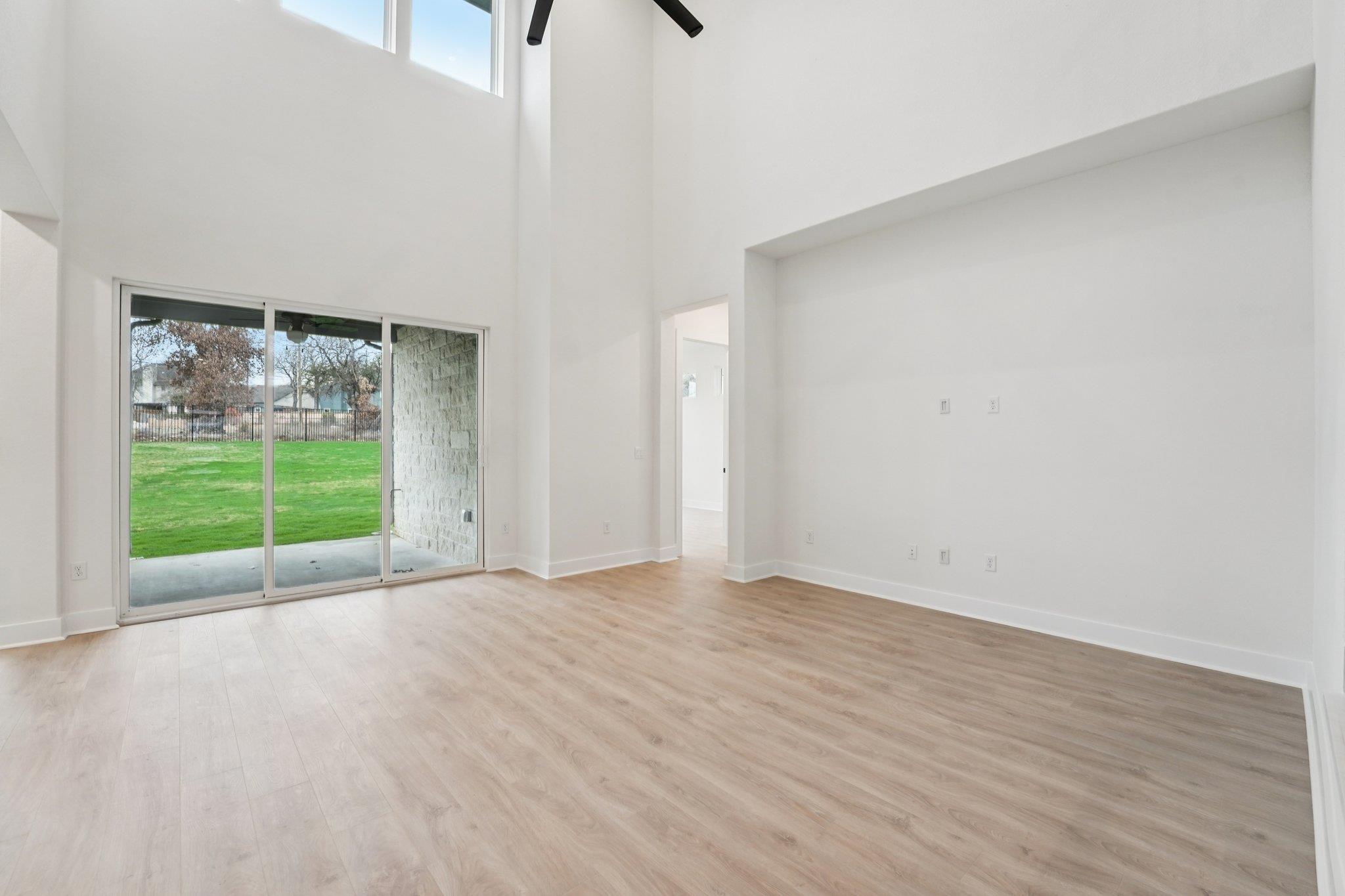 2147 Sarabanda St, Round Rock, TX 78681