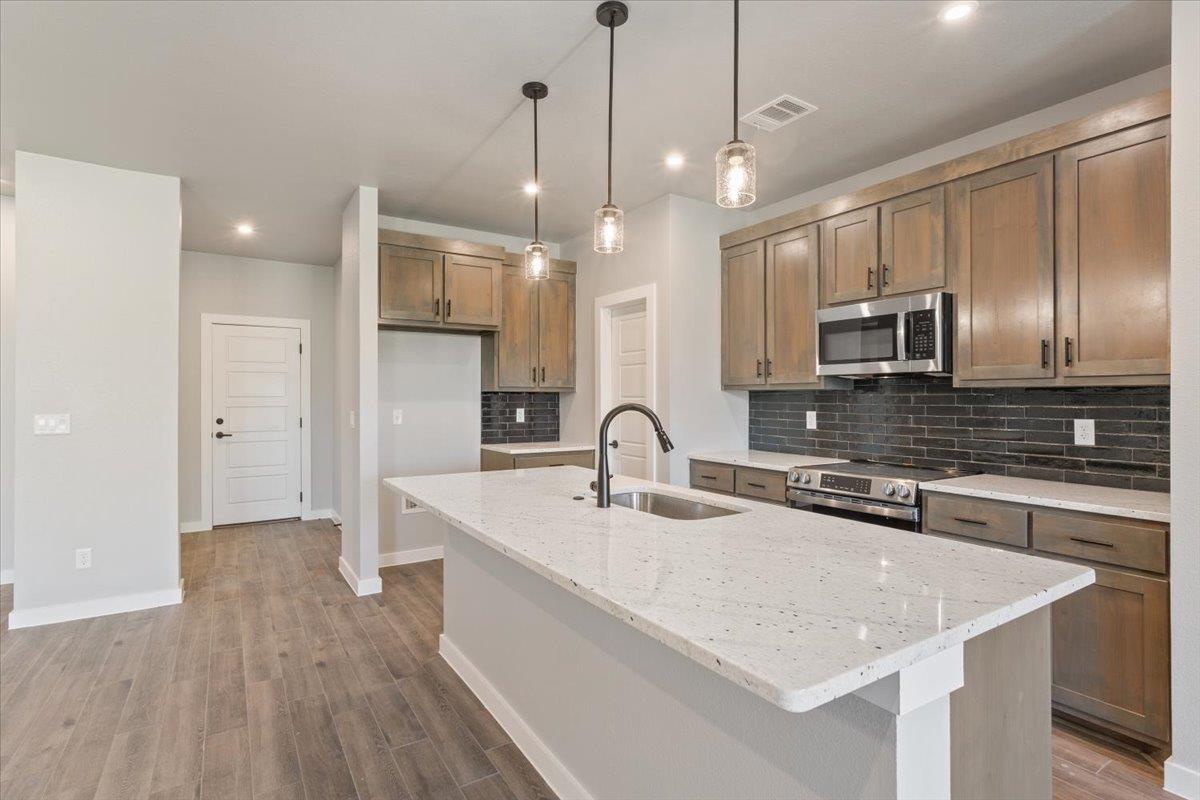 2539 Tin Barn Blf, Belton, TX 76513