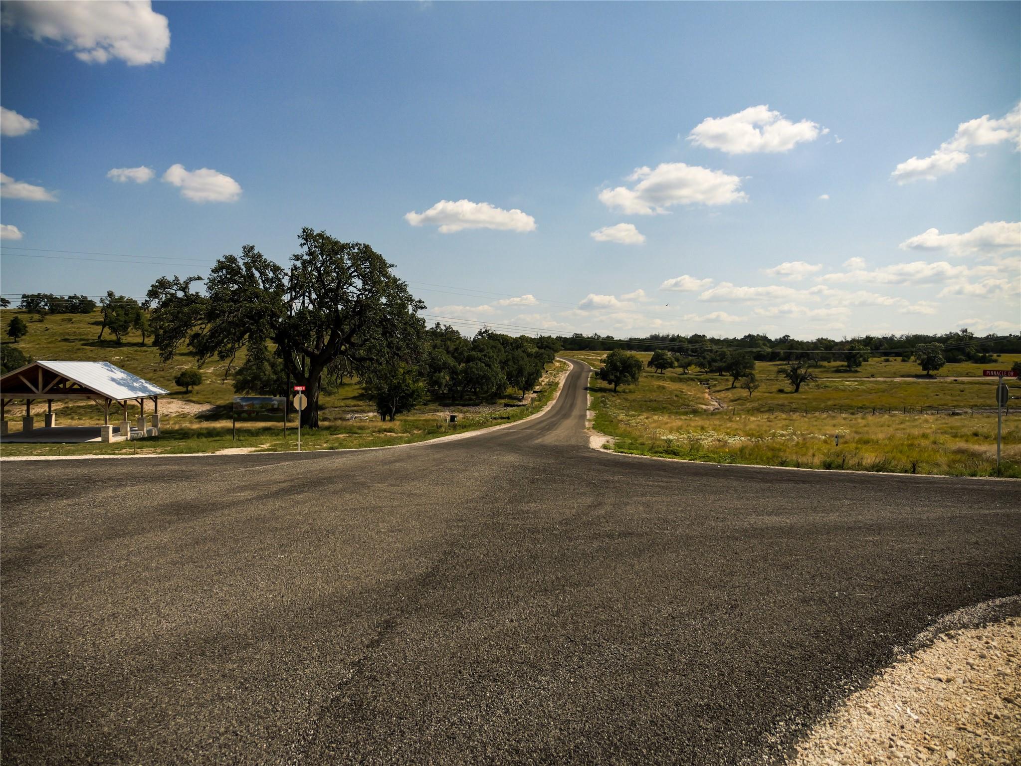39 Buckskin Path, Fredericksburg, TX 78624