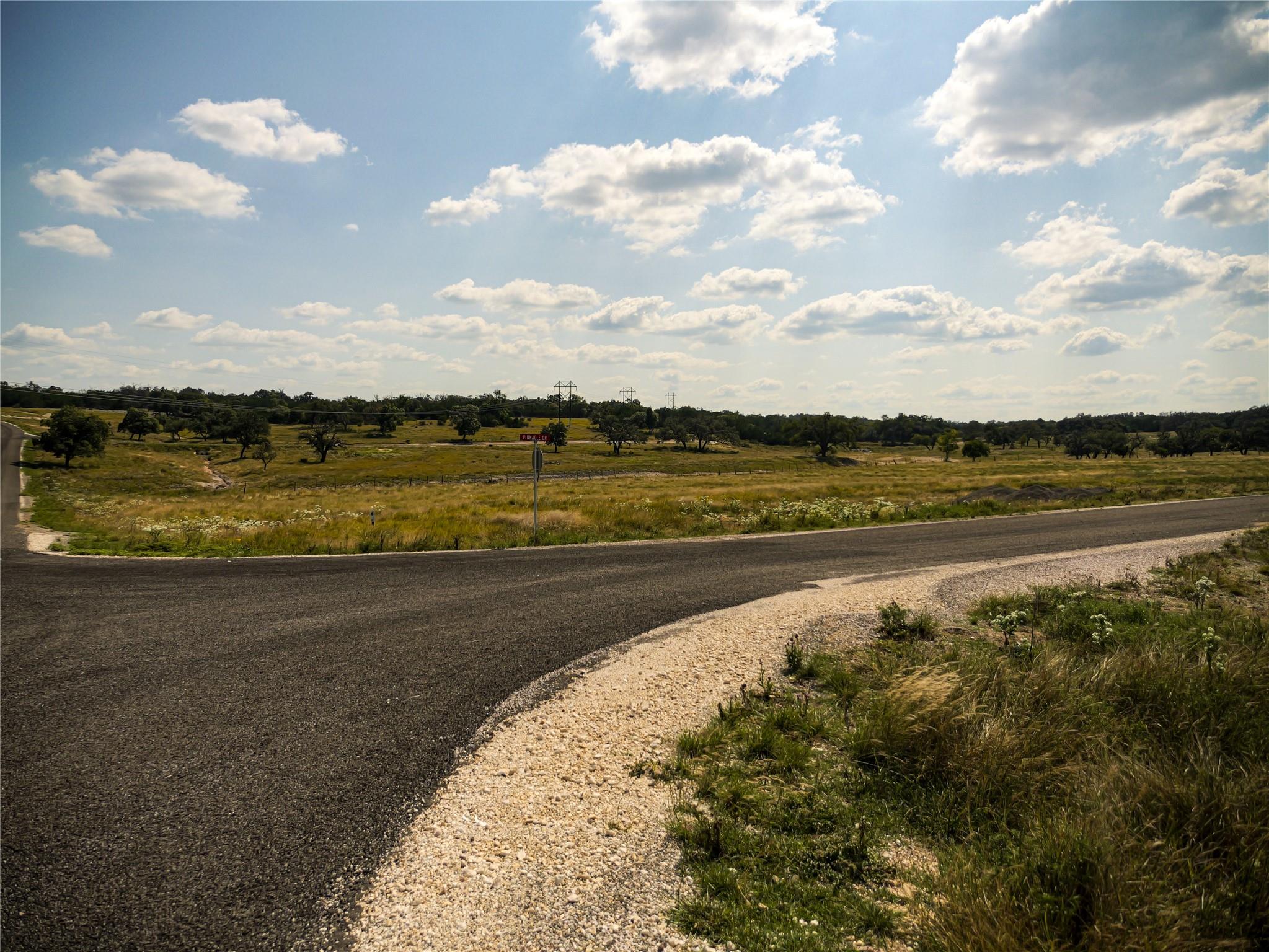 39 Buckskin Path, Fredericksburg, TX 78624