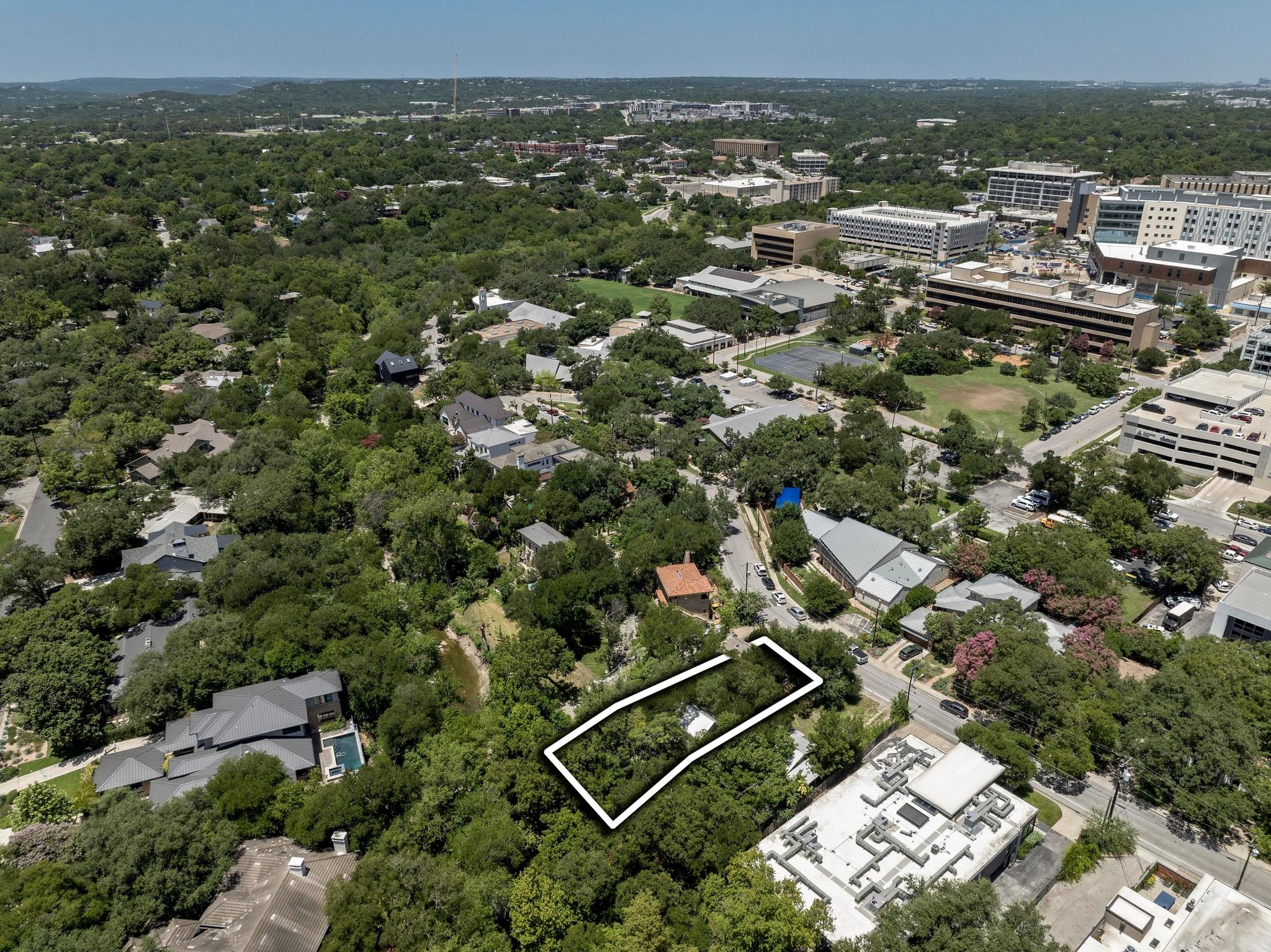 1017 W 31st St, Austin, TX 78705