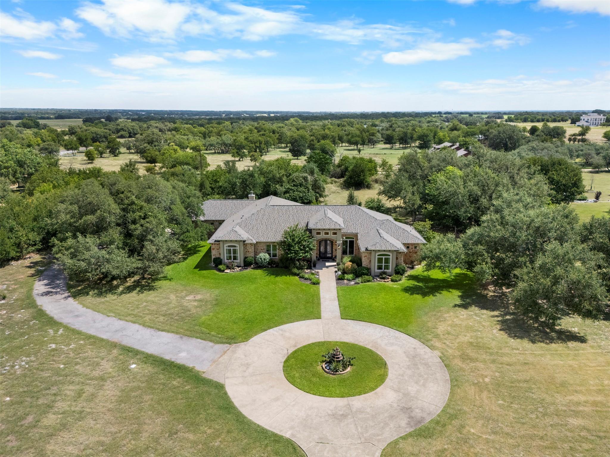 139 Eagle Rock, Salado, TX 76571