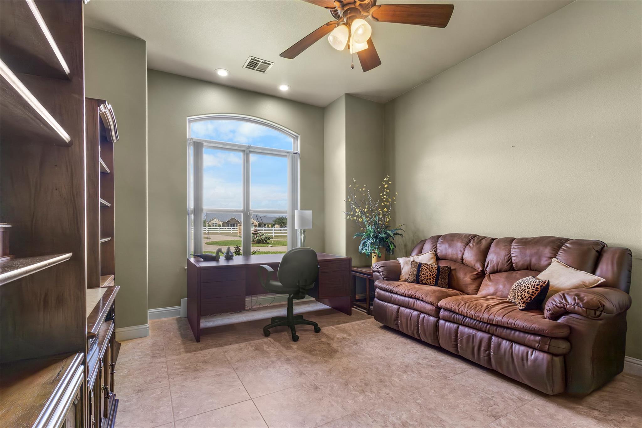 139 Eagle Rock, Salado, TX 76571