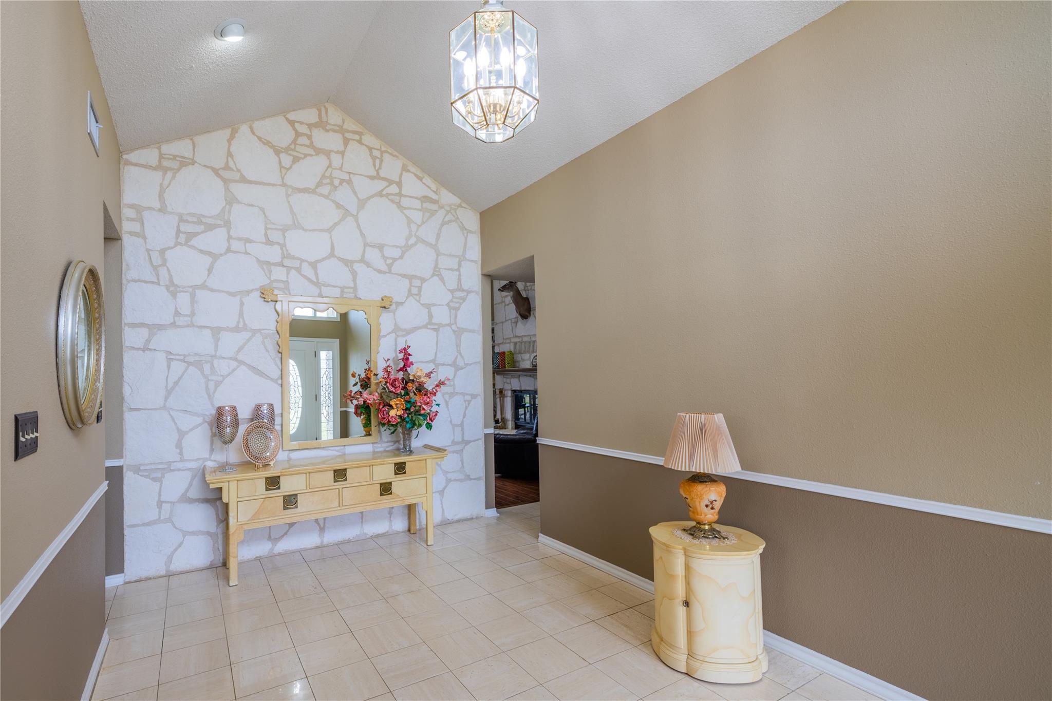 1460 E State Highway 87, Nixon, TX 78140