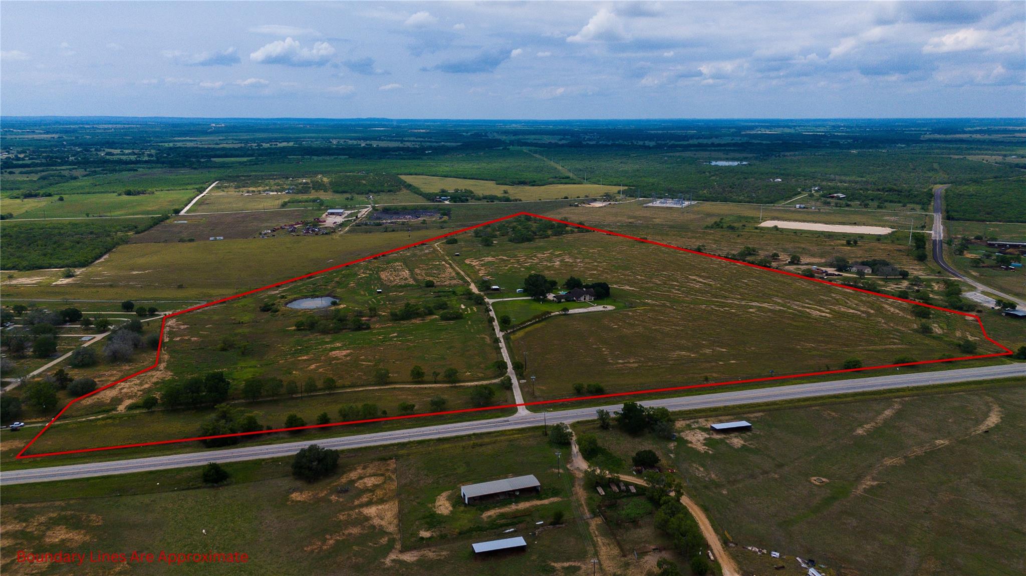 1460 E State Highway 87, Nixon, TX 78140