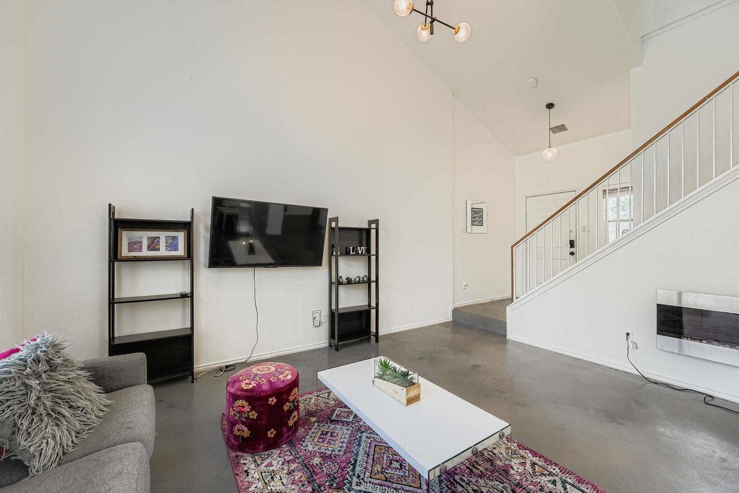 928 Sally Lunn Way, Pflugerville, TX 78660