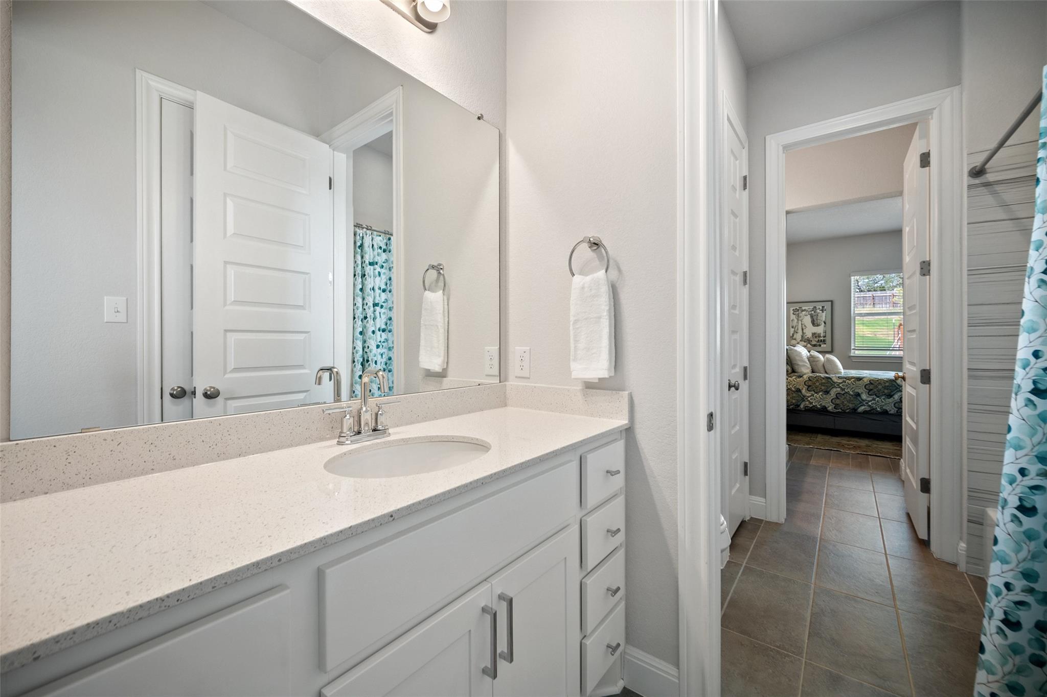 165 Lunar Loop, Dripping Springs, TX 78737