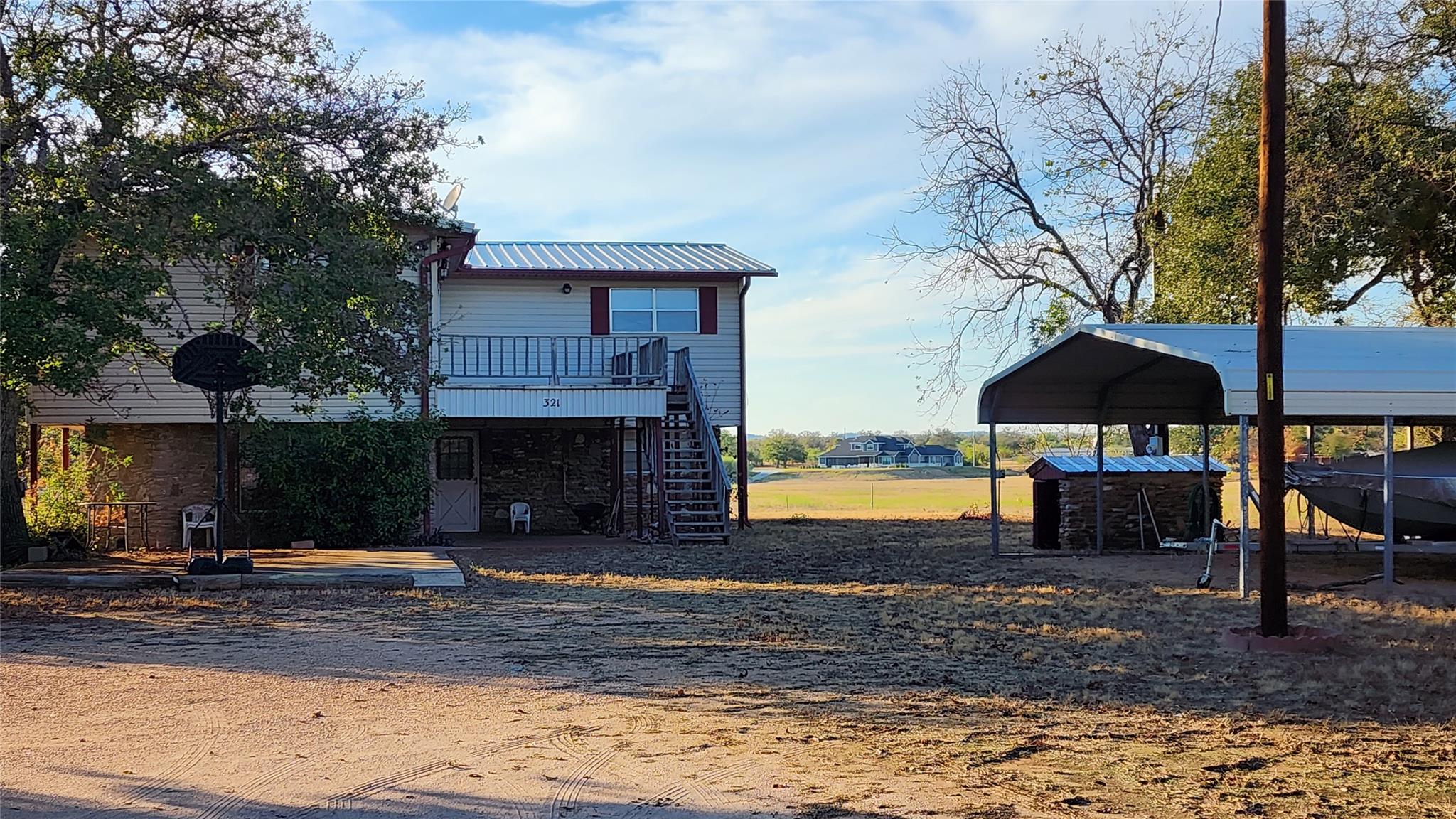 321 Bluebriar Ln, Buchanan Dam, TX 78609