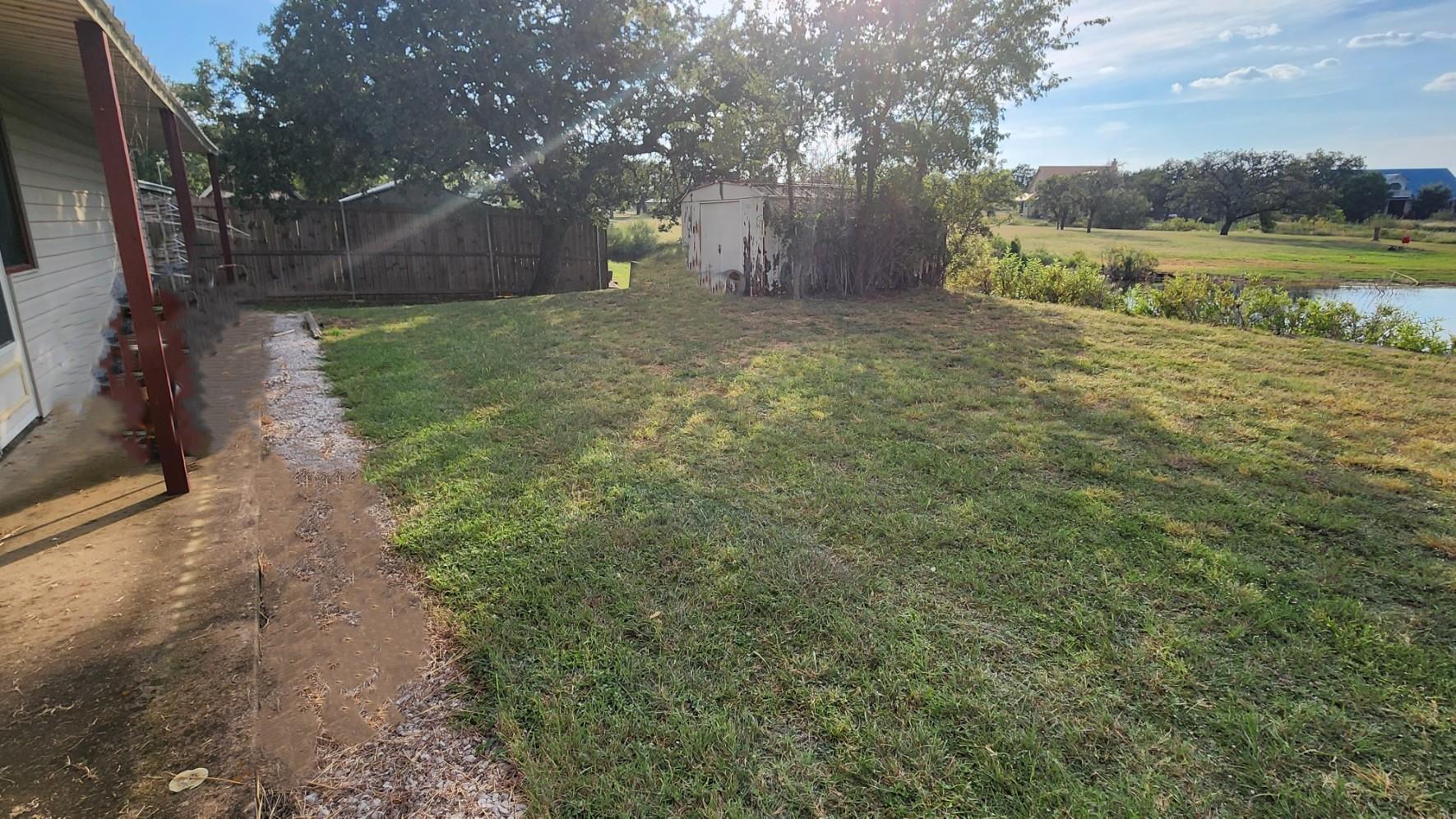 321 Bluebriar Ln, Buchanan Dam, TX 78609