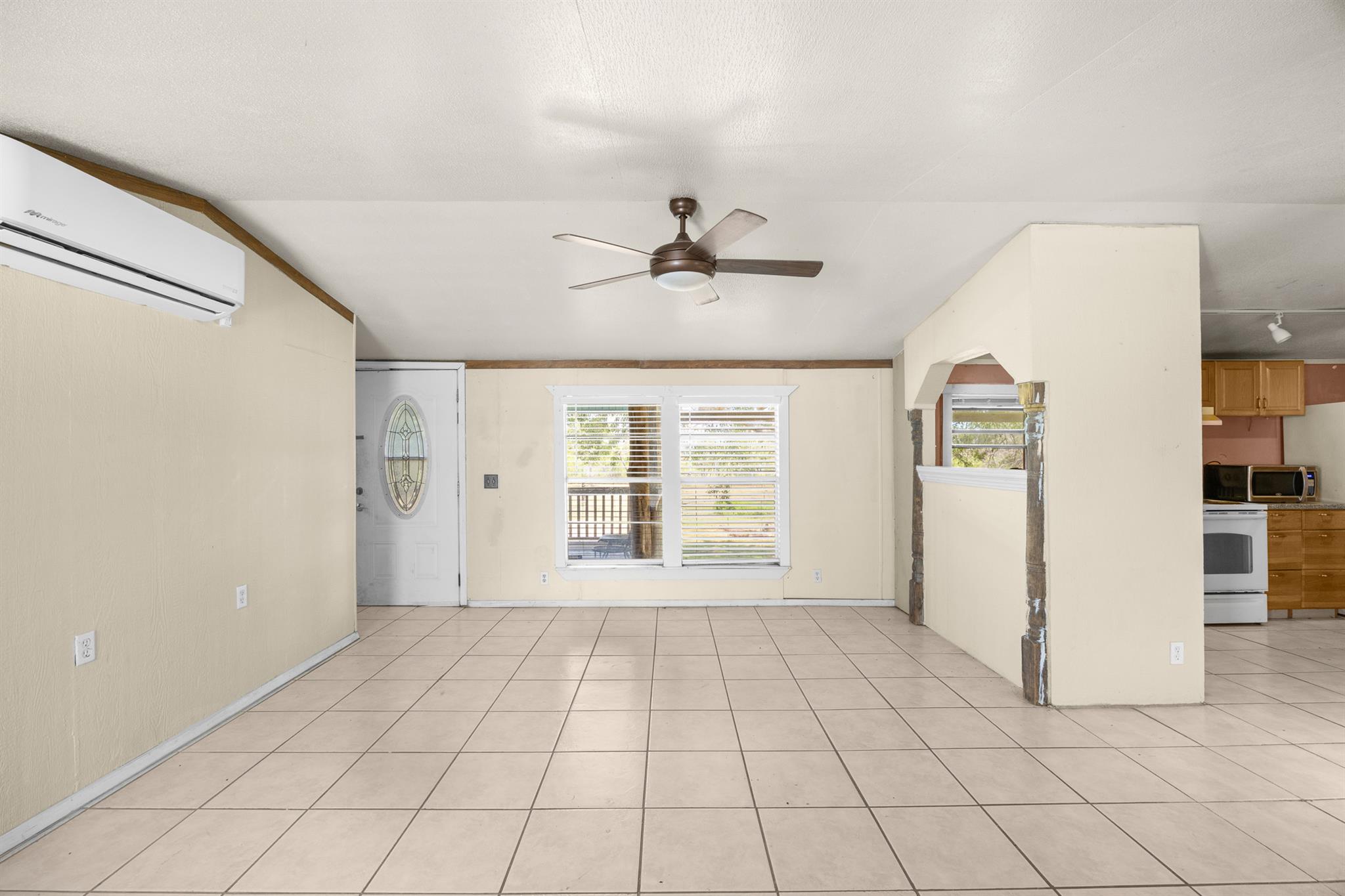 147 Community Center Rd, Rosanky, TX 78953