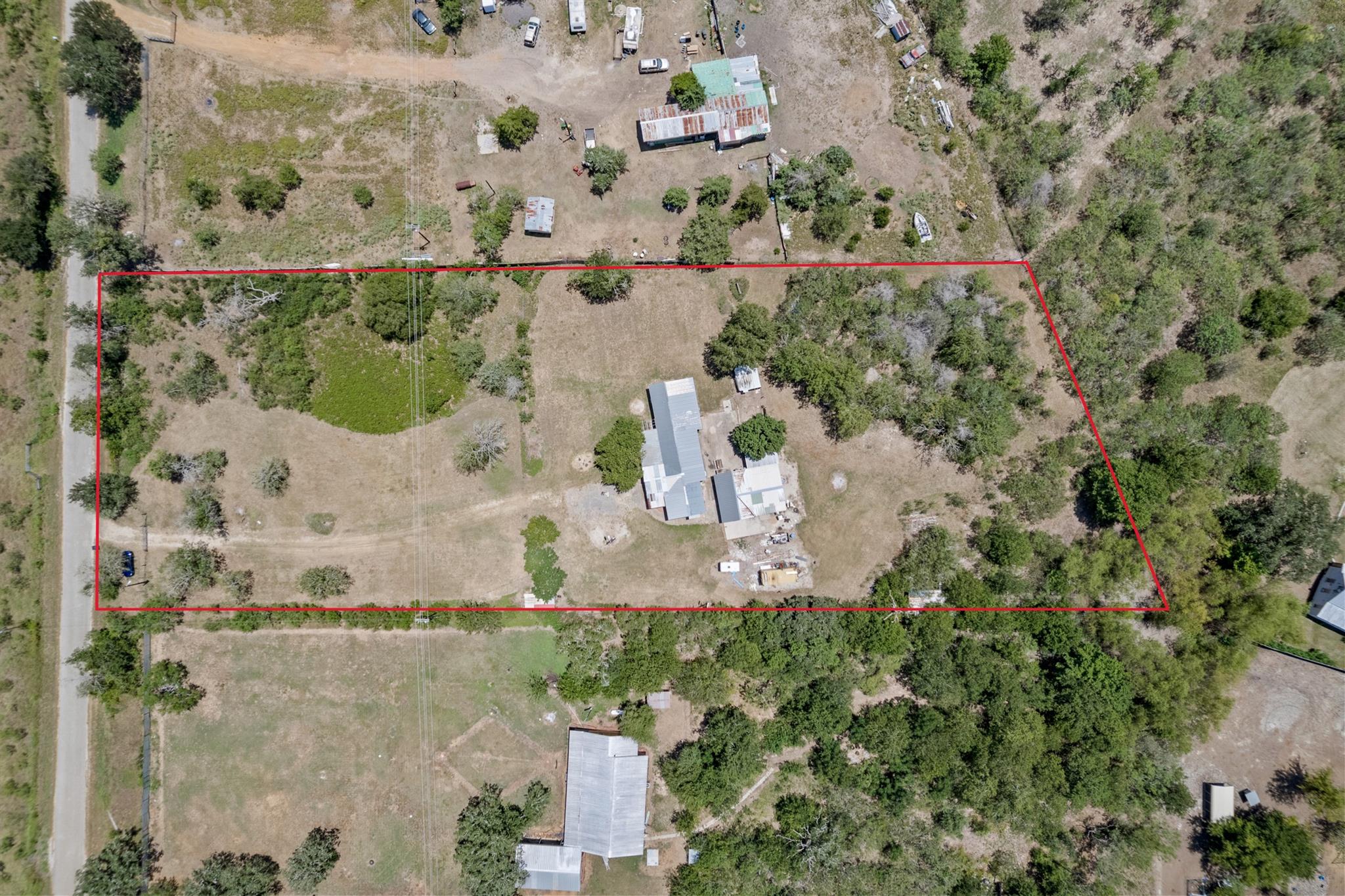 147 Community Center Rd, Rosanky, TX 78953