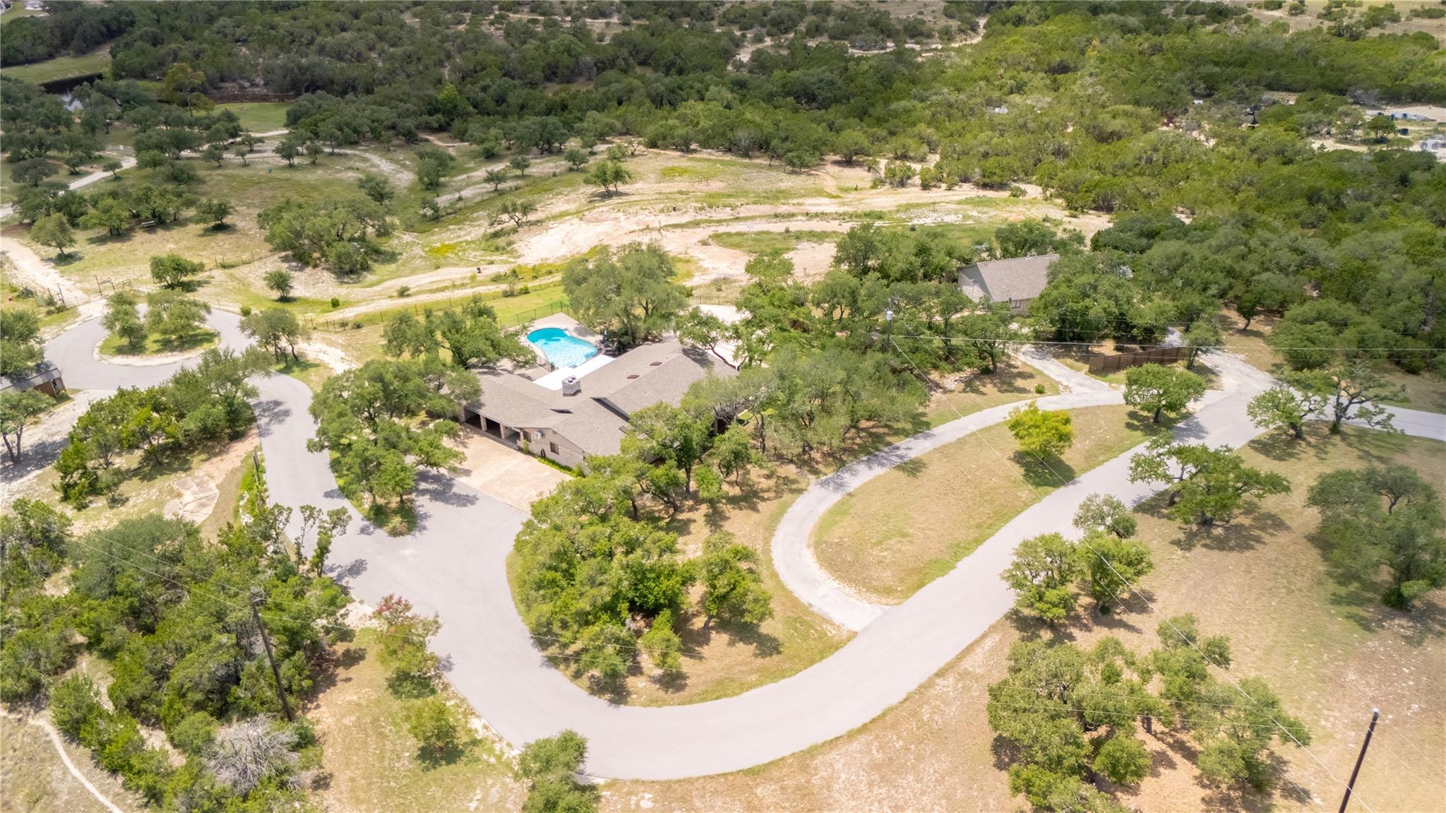 110 Longhorn Ln, Dripping Springs, TX 78620