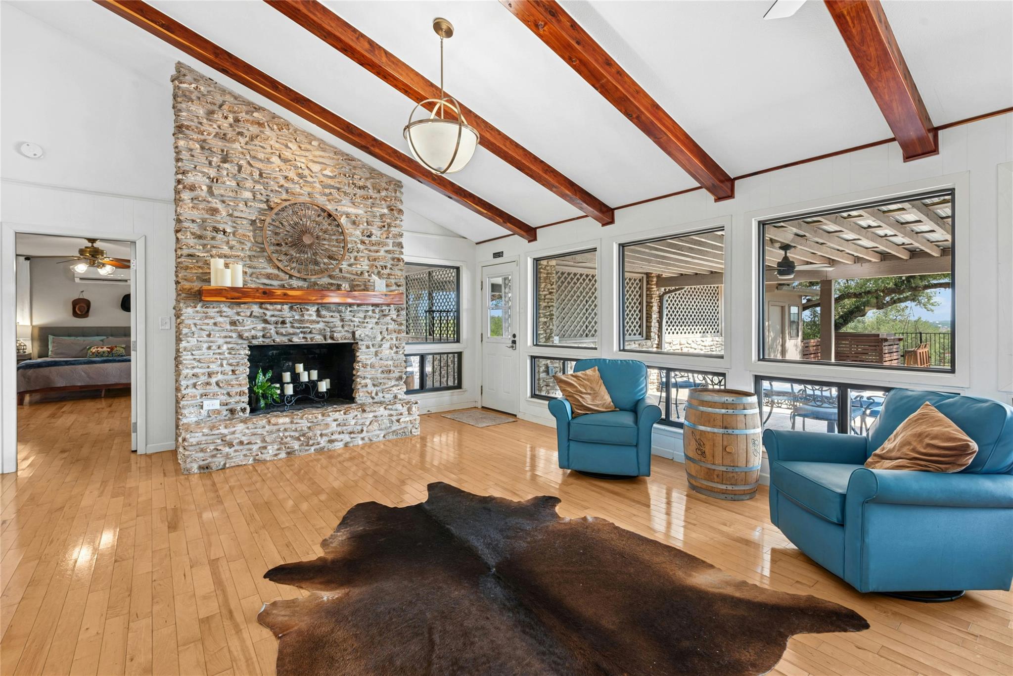 110 Longhorn Ln, Dripping Springs, TX 78620