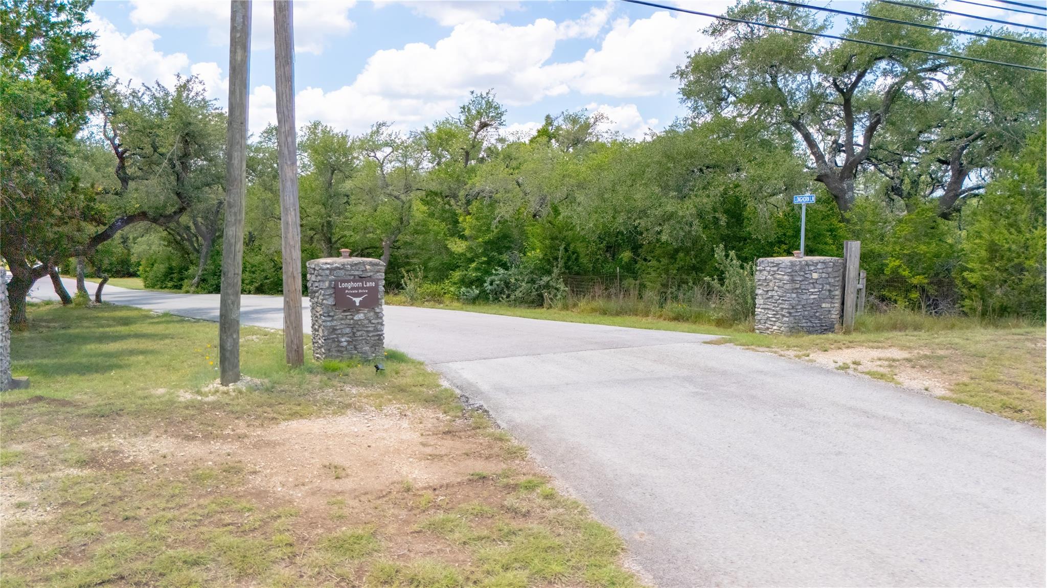 110 Longhorn Ln, Dripping Springs, TX 78620