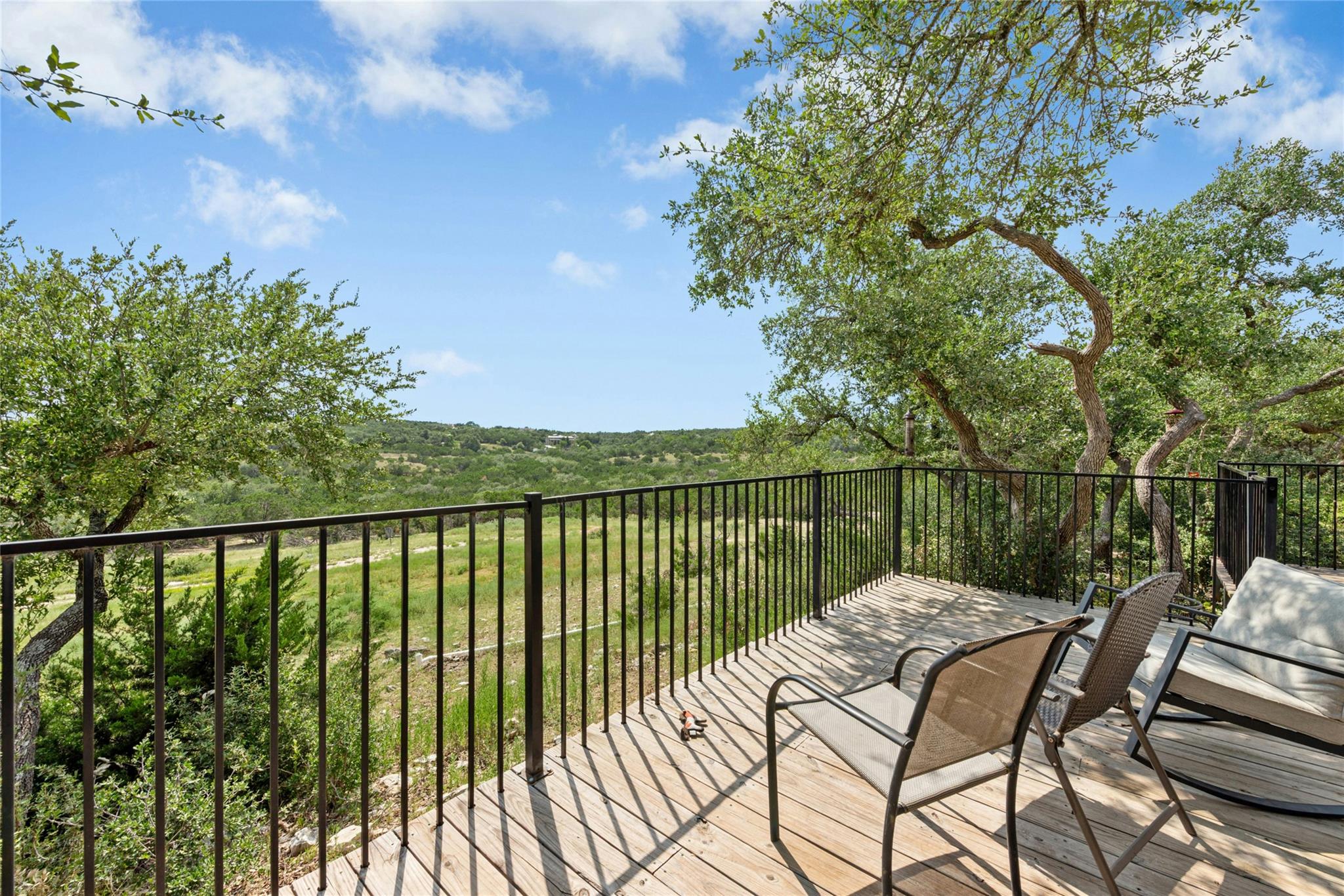 110 Longhorn Ln, Dripping Springs, TX 78620