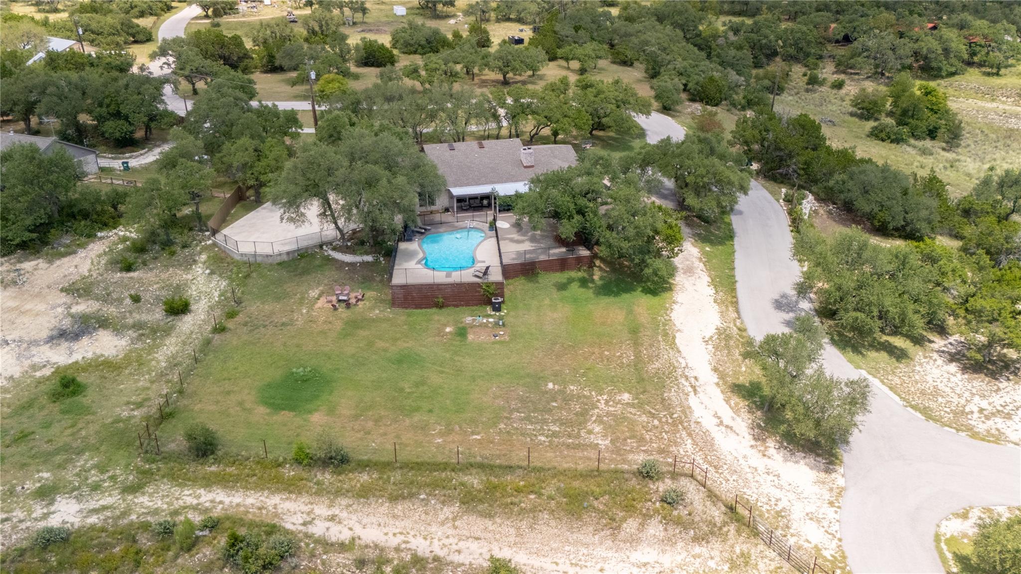 110 Longhorn Ln, Dripping Springs, TX 78620