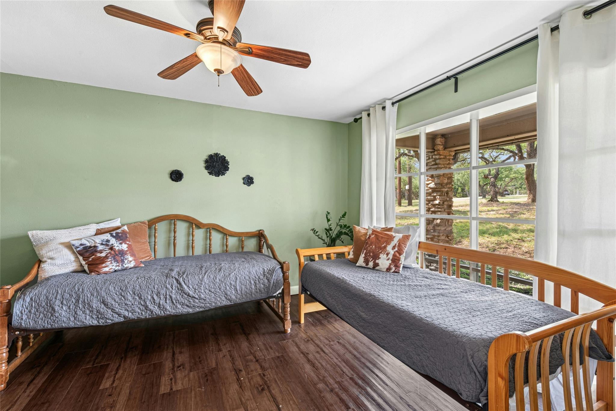 110 Longhorn Ln, Dripping Springs, TX 78620