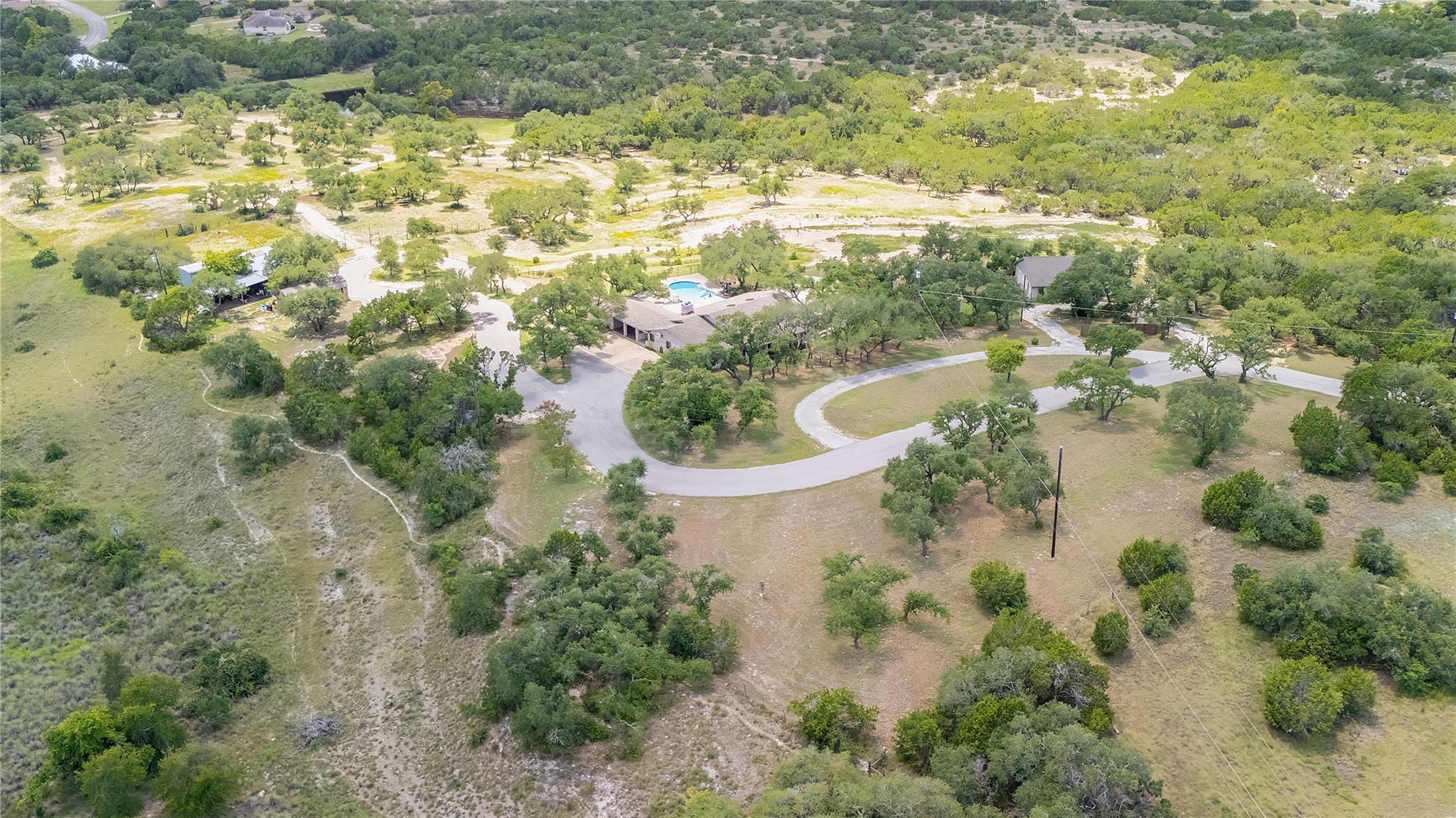 110 Longhorn Ln, Dripping Springs, TX 78620