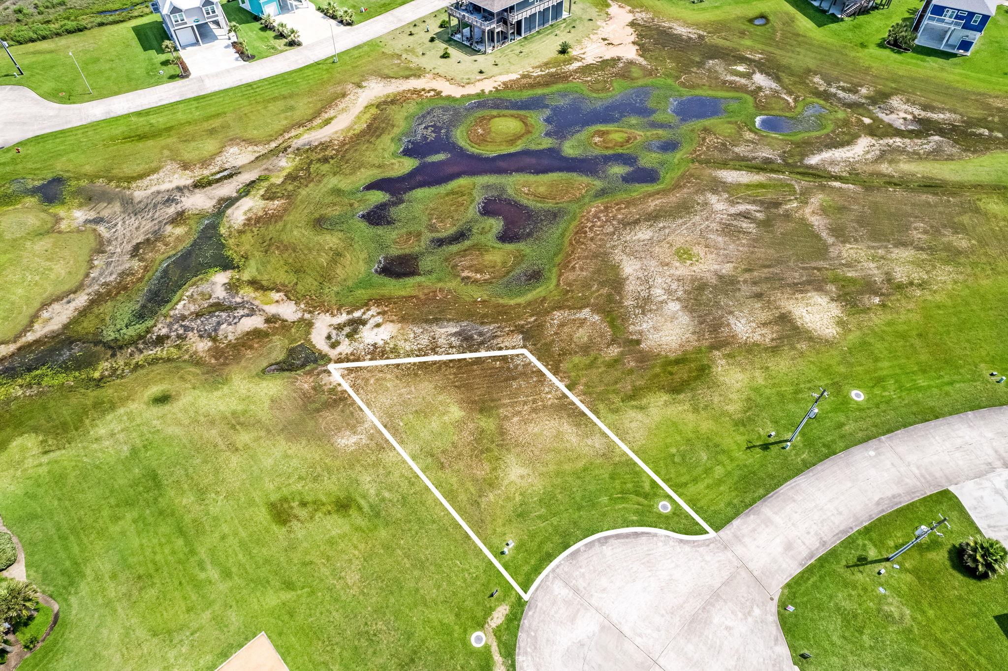 3807 Carmel Ct, Galveston, TX 77554