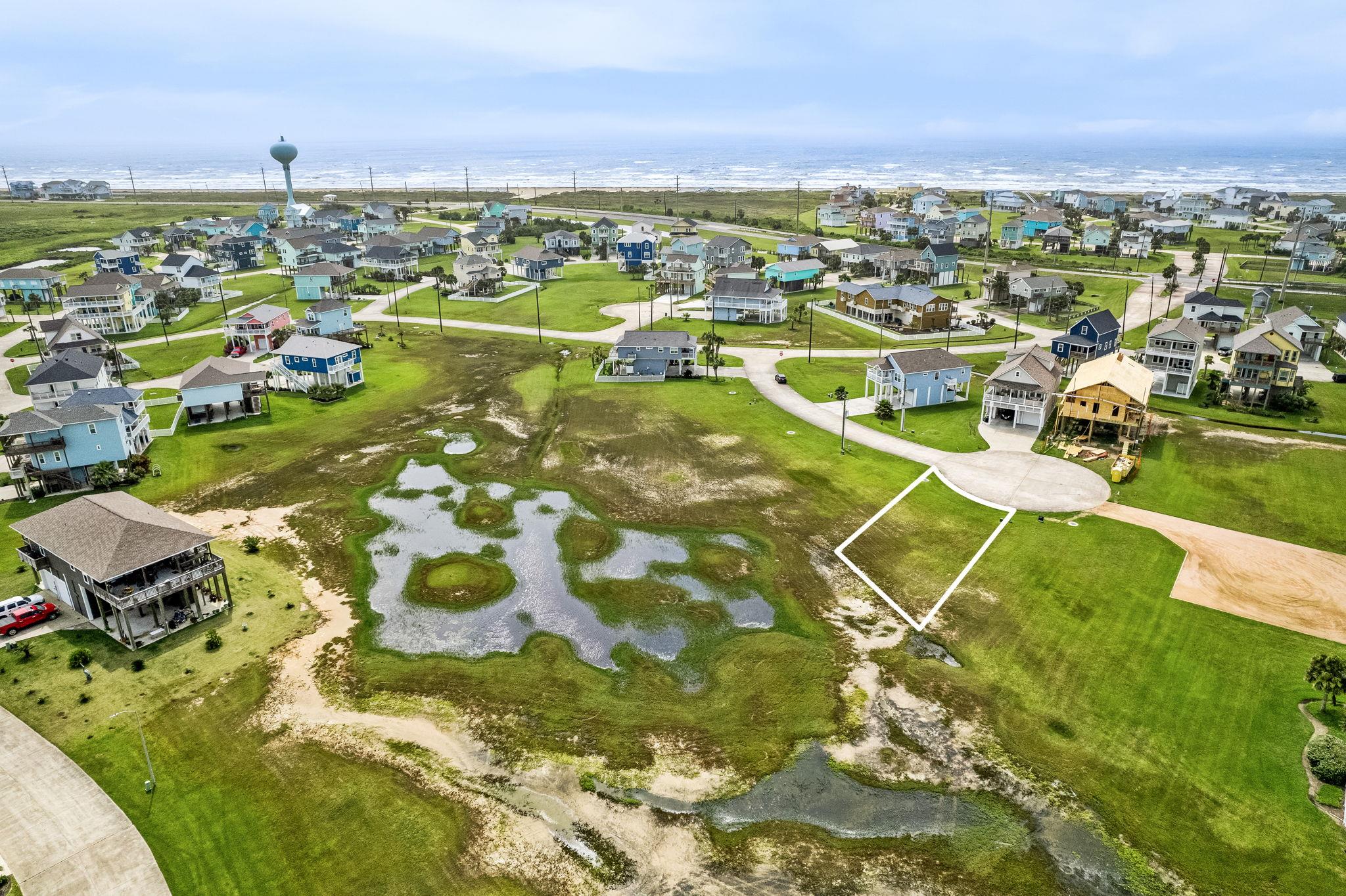 3807 Carmel Ct, Galveston, TX 77554