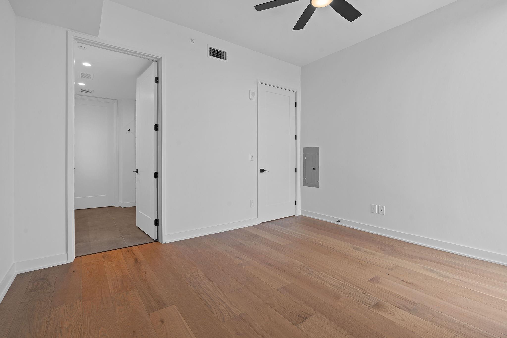 84 East Ave # 3404, Austin, TX 78701