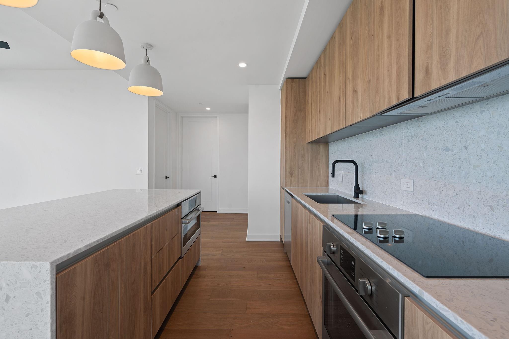 84 East Ave # 3404, Austin, TX 78701