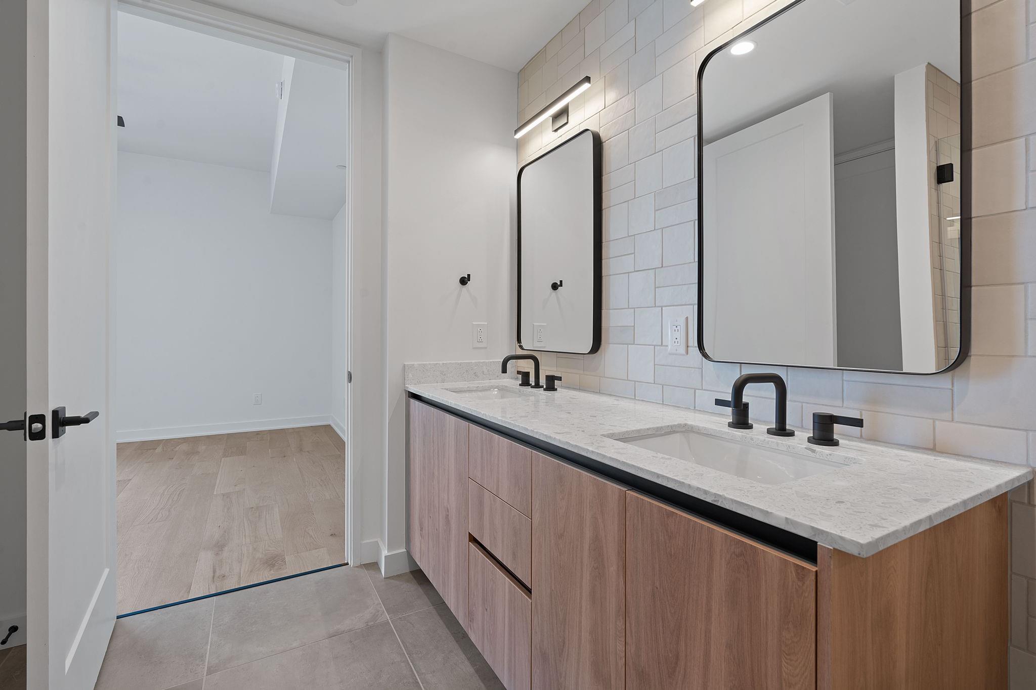 84 East Ave # 3404, Austin, TX 78701