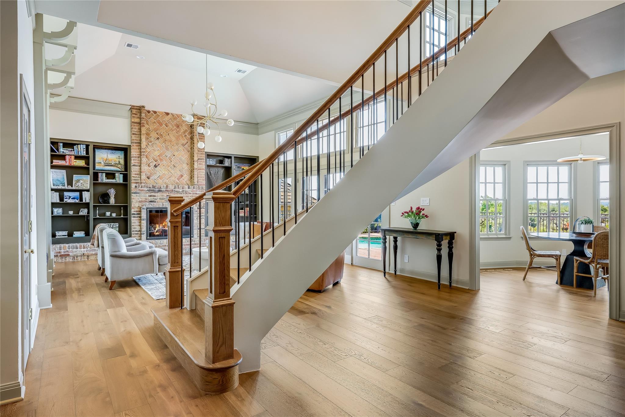 6220 Ledge Mountain Dr, Austin, TX 78731