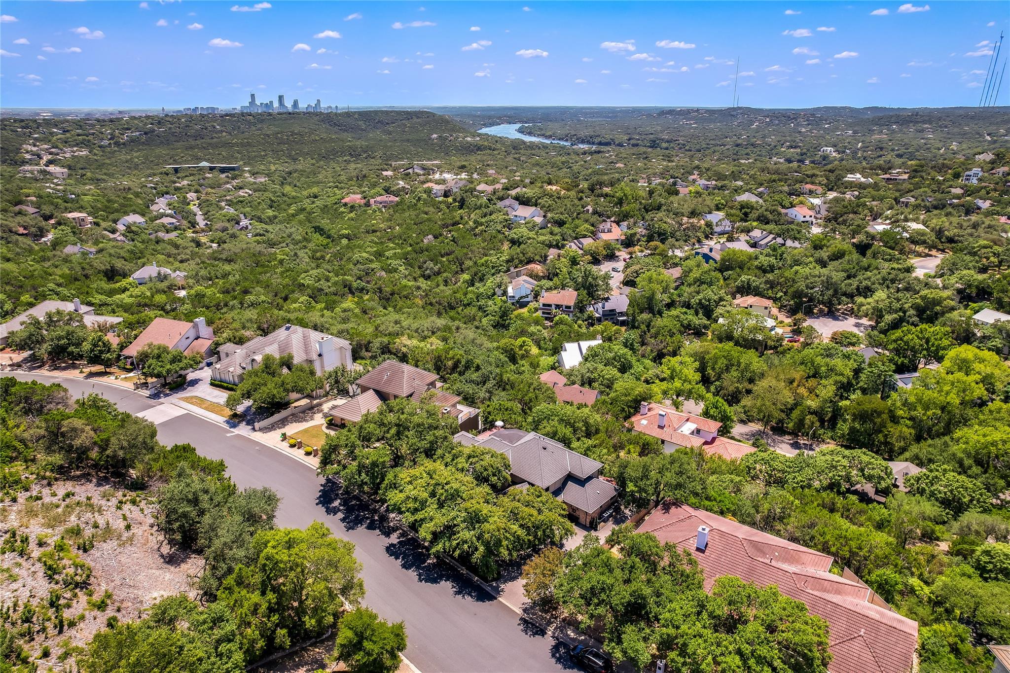 6220 Ledge Mountain Dr, Austin, TX 78731