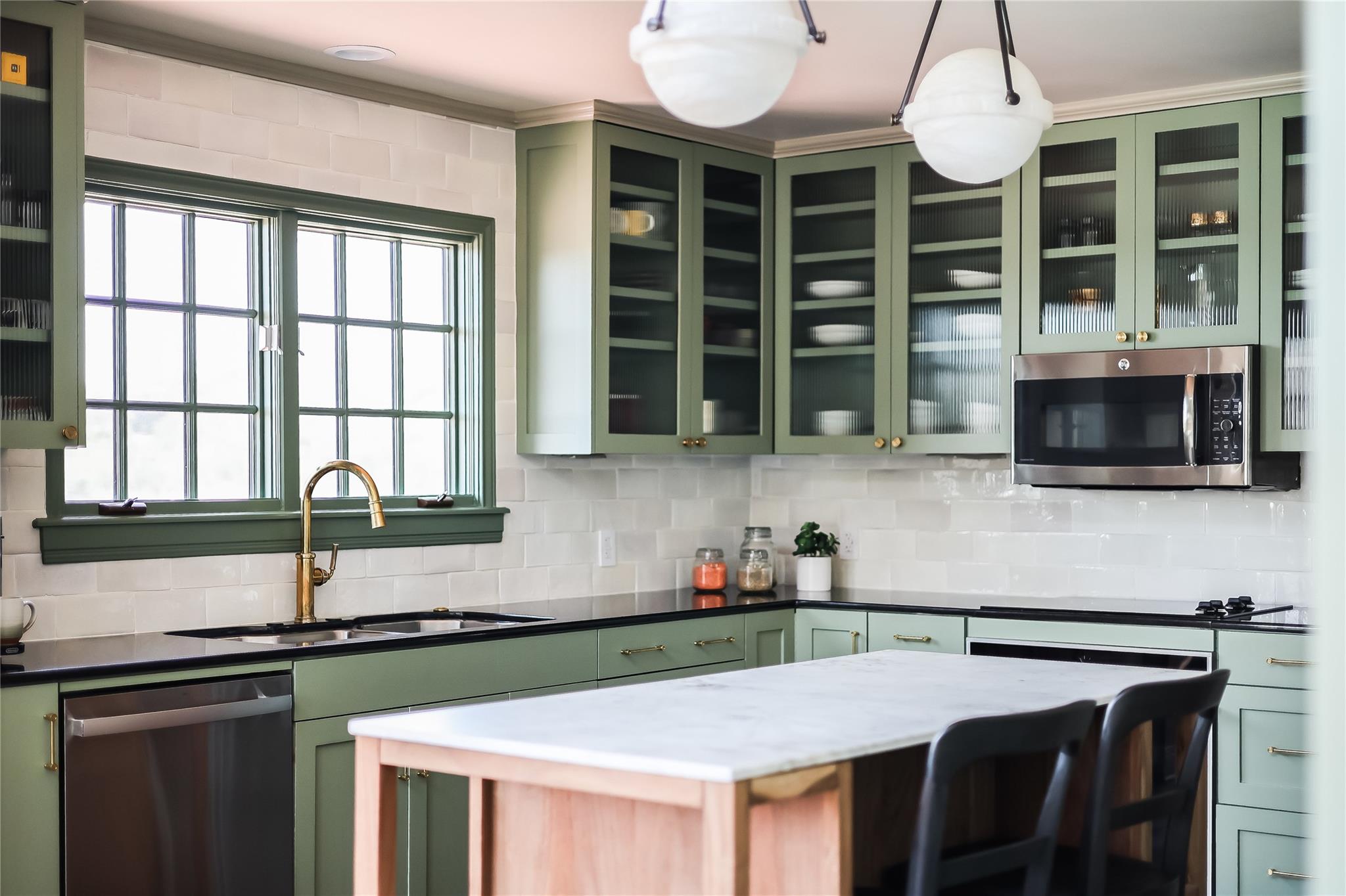 6220 Ledge Mountain Dr, Austin, TX 78731