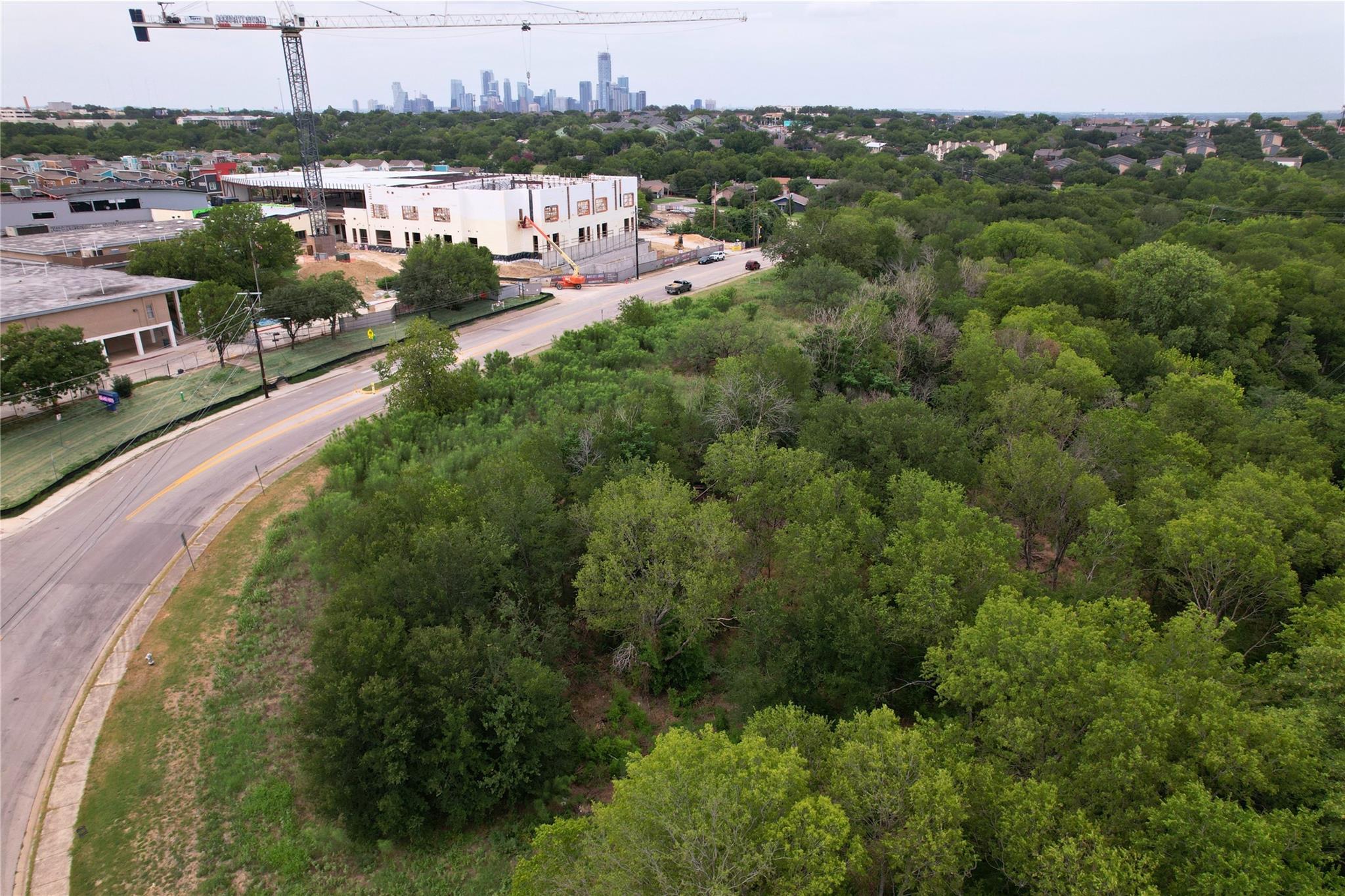 2827 Metcalfe Rd, Austin, TX 78741