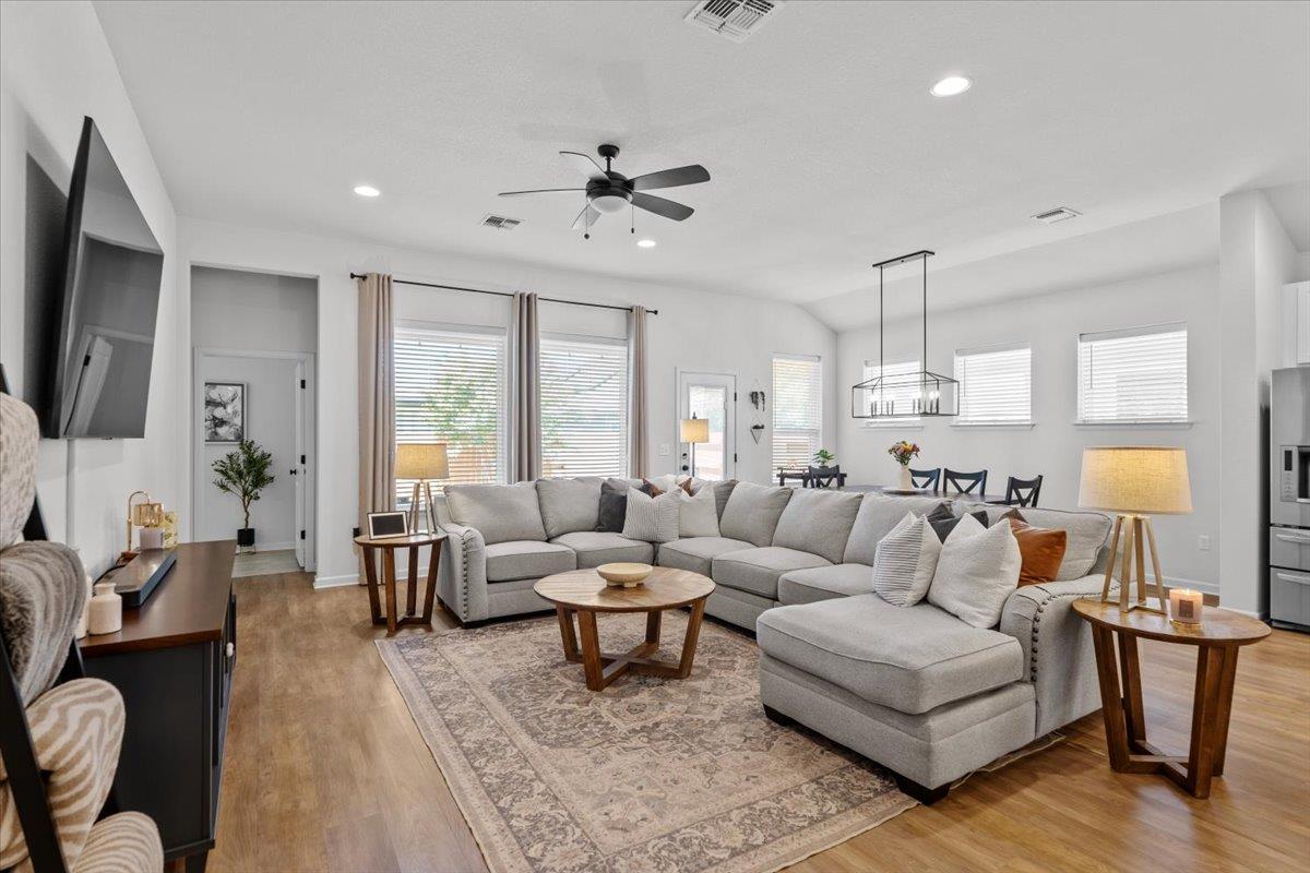 8312 Chrysler Bnd, Austin, TX 78744