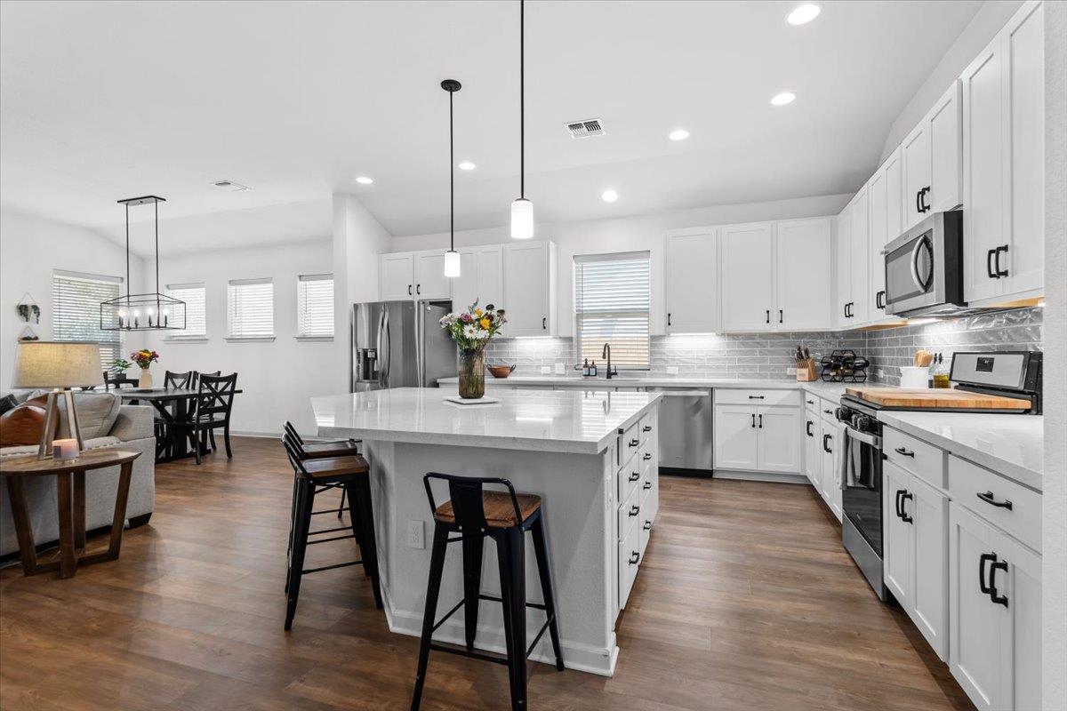 8312 Chrysler Bnd, Austin, TX 78744