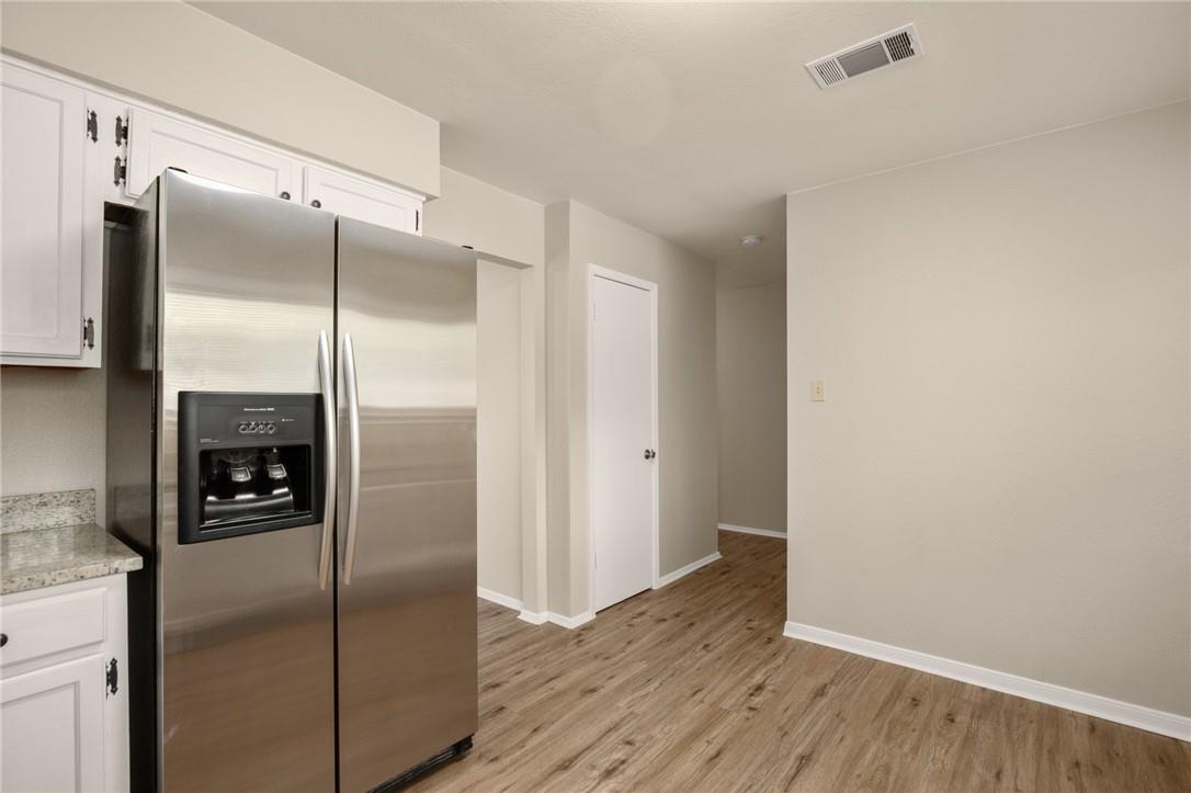 9402 Marsh Dr, Austin, TX 78748