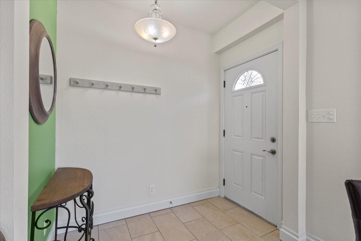 1809 Main St, Bastrop, TX 78602