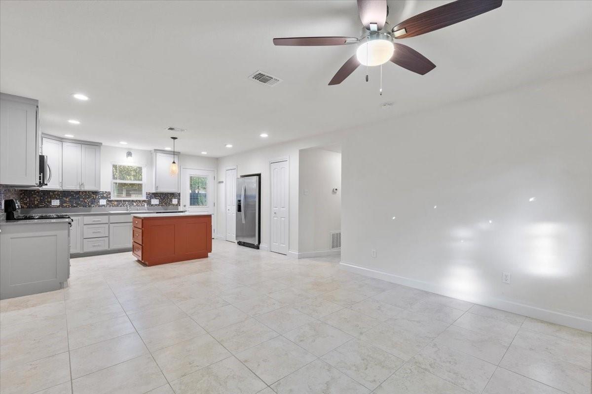 1809 Main St, Bastrop, TX 78602