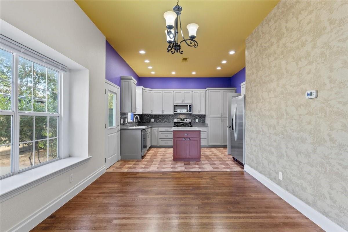 1809 Main St, Bastrop, TX 78602