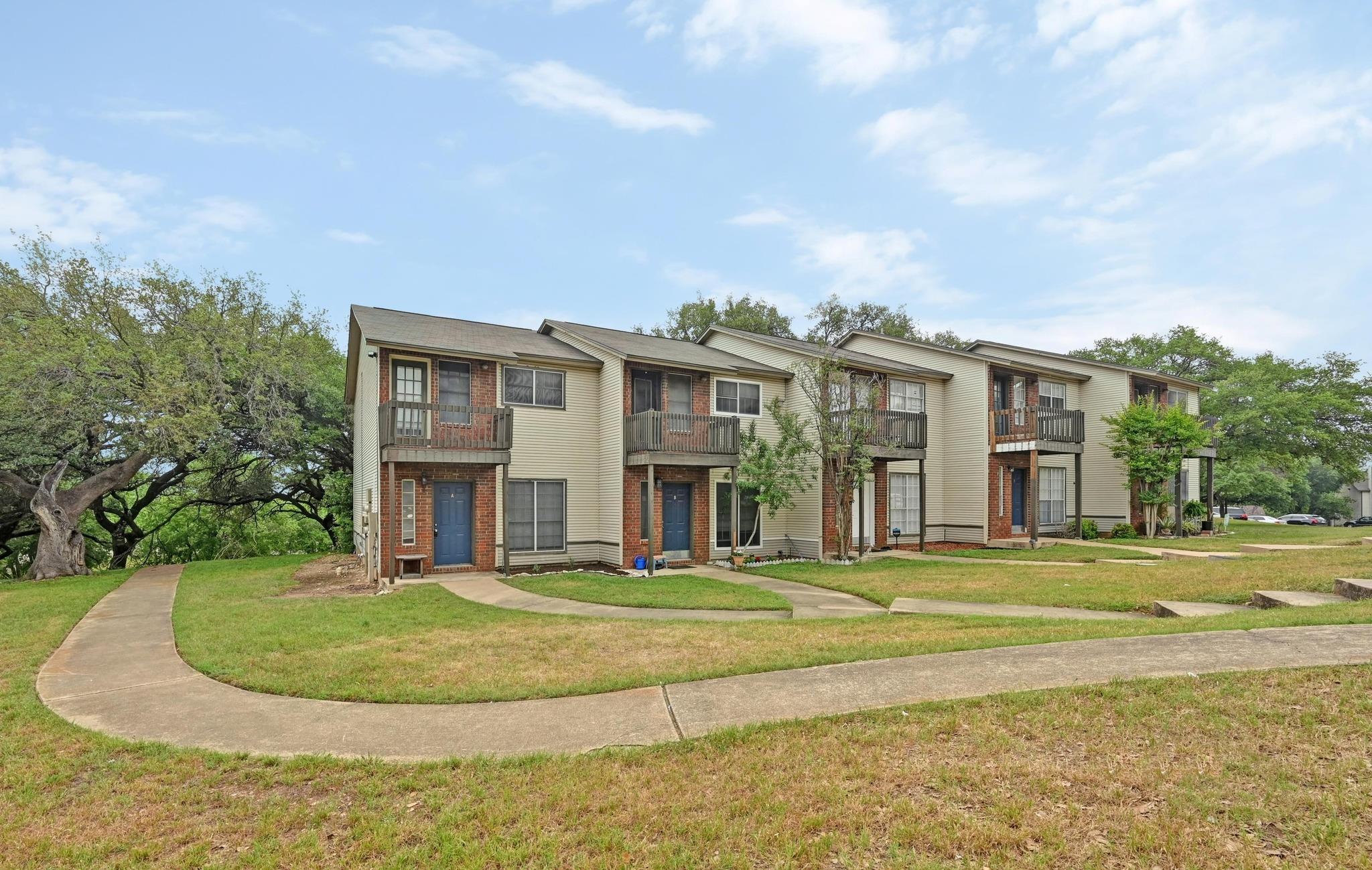1815 River Crossing Cir # A, Austin, TX 78741