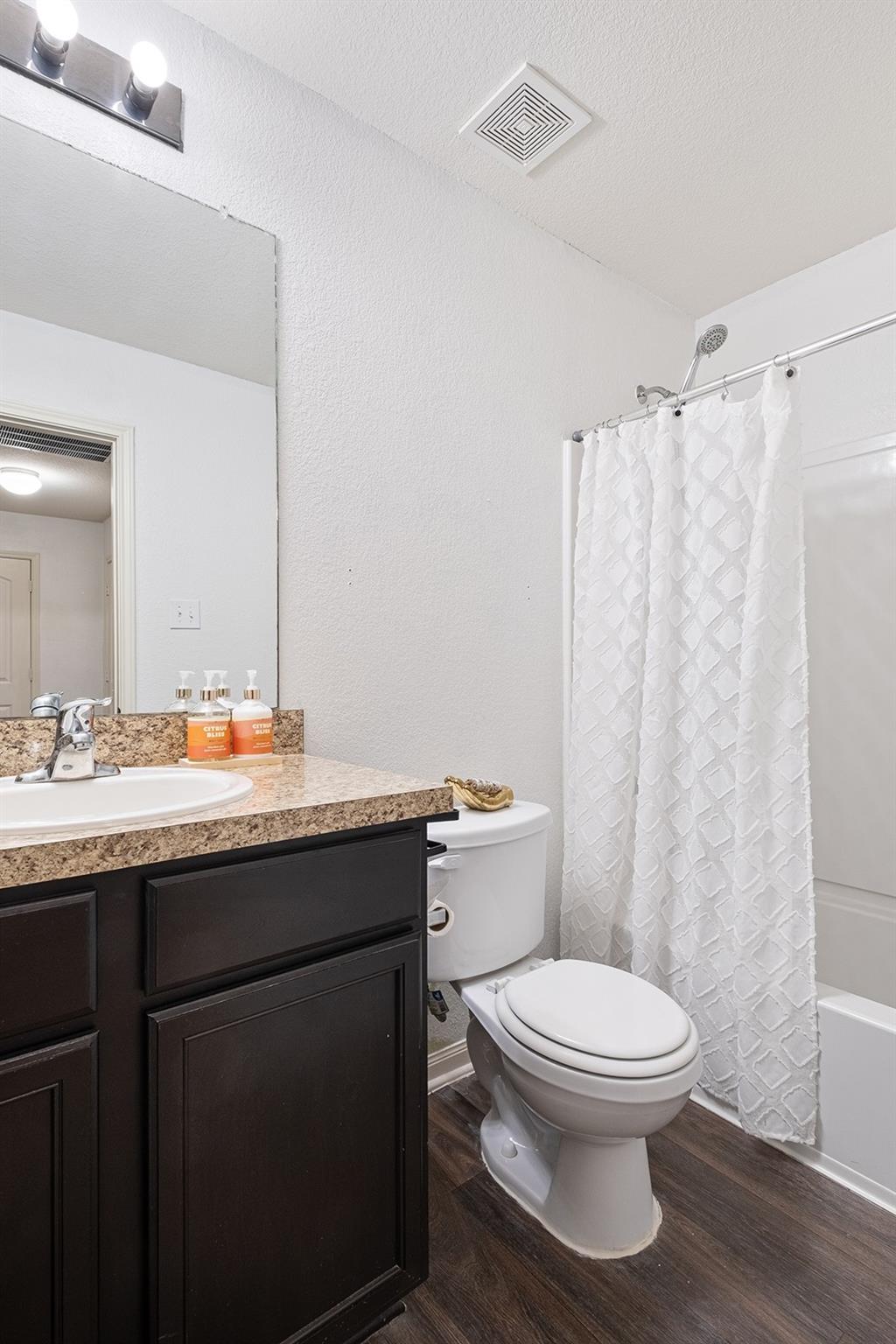 297 Koontz Loop, Jarrell, TX 76537