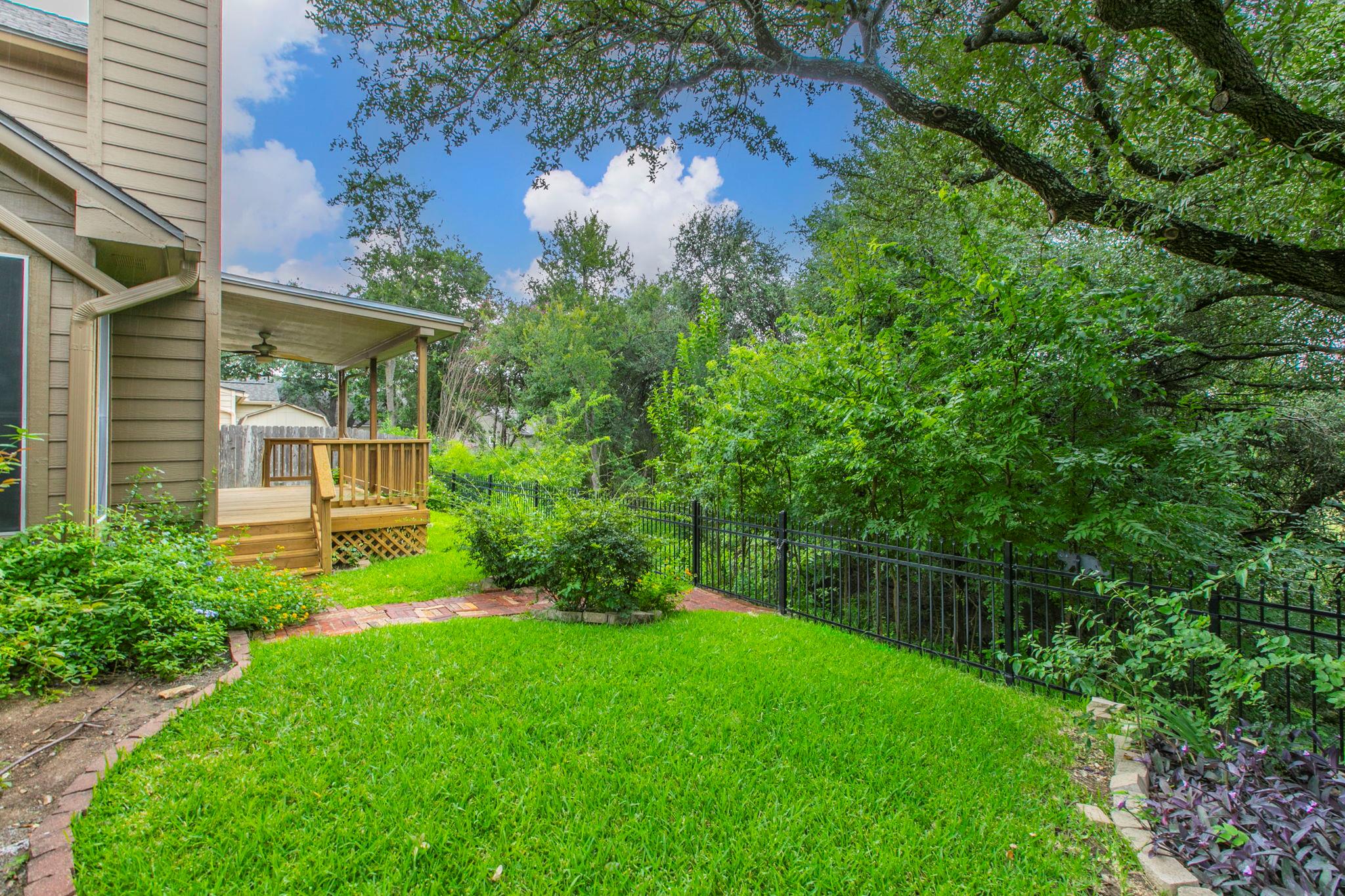 8215 RACINE Trl, Austin, TX 78717
