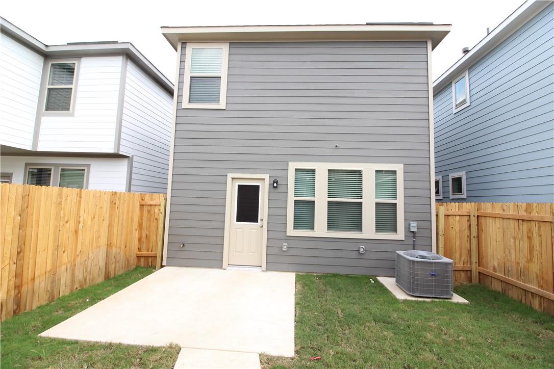 2028 Arendale Dr, Leander, TX 78641