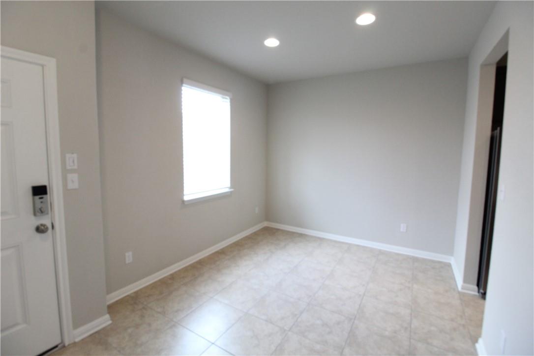 2028 Arendale Dr, Leander, TX 78641