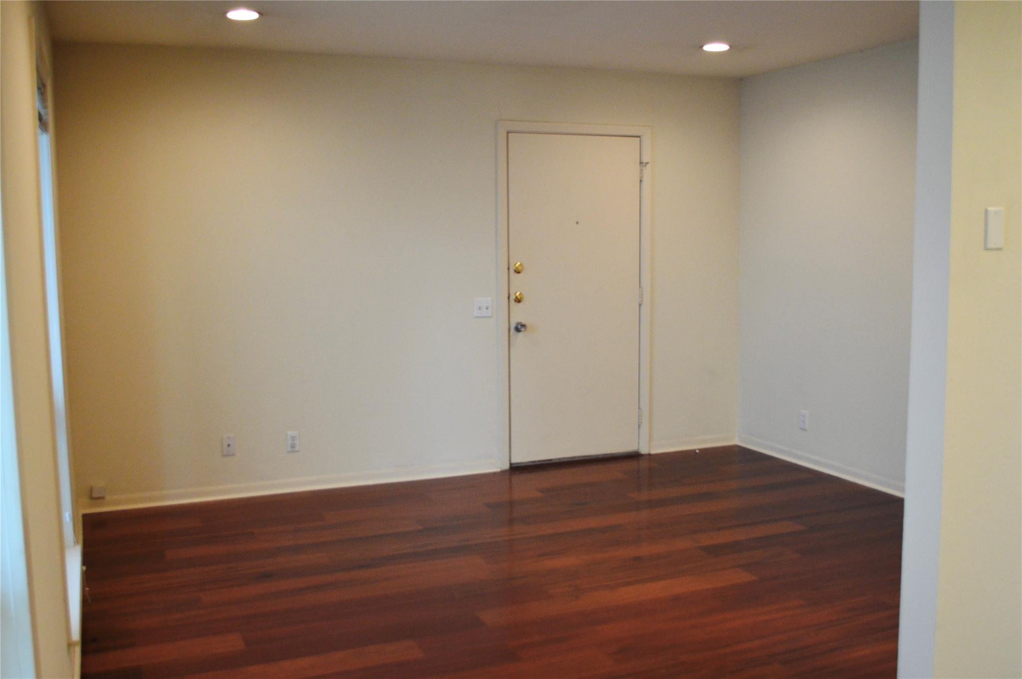 2800 Cole St # 202C, Austin, TX 78705