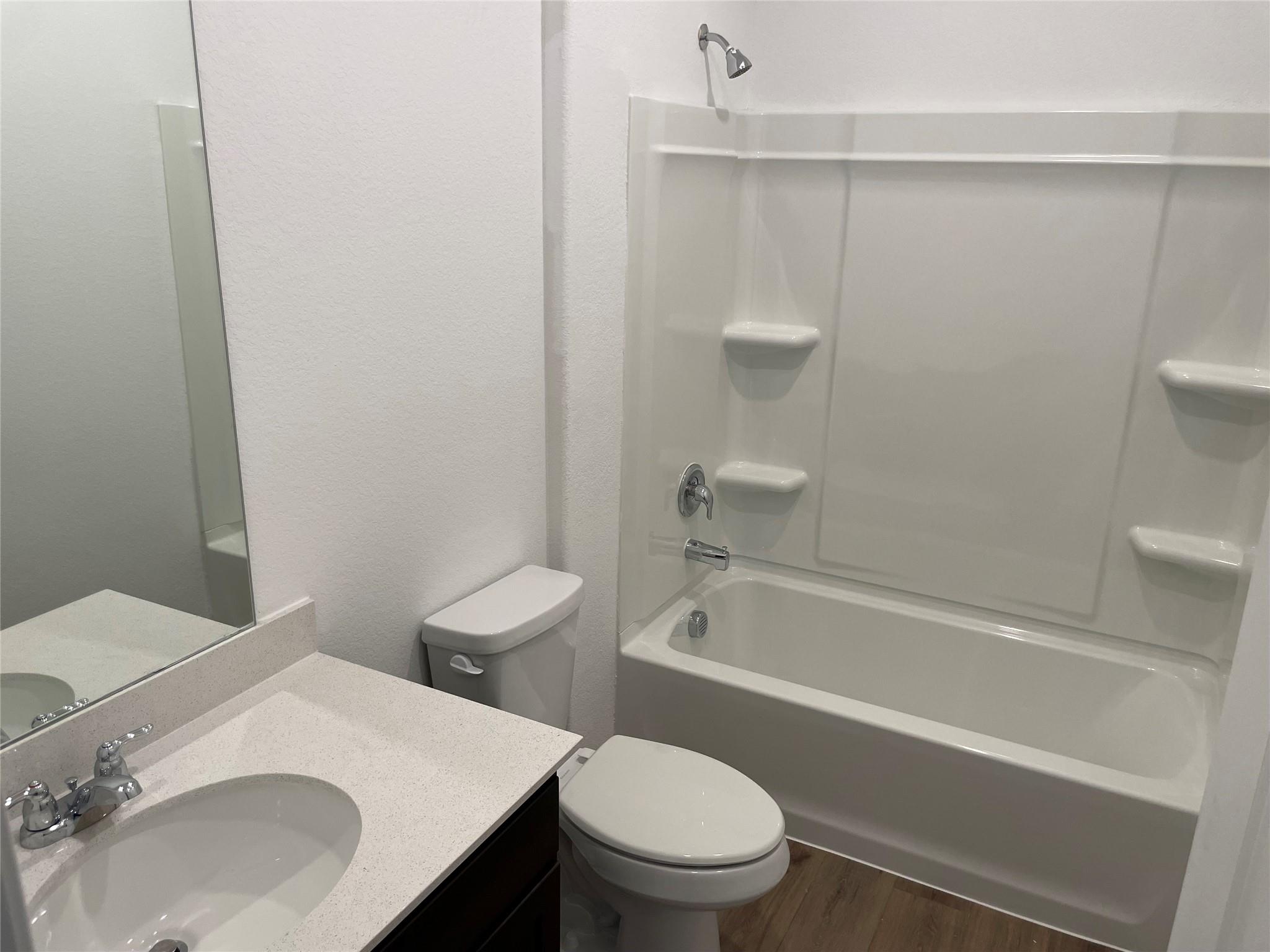 428 Halfmoon Dr, Lockhart, TX 78644