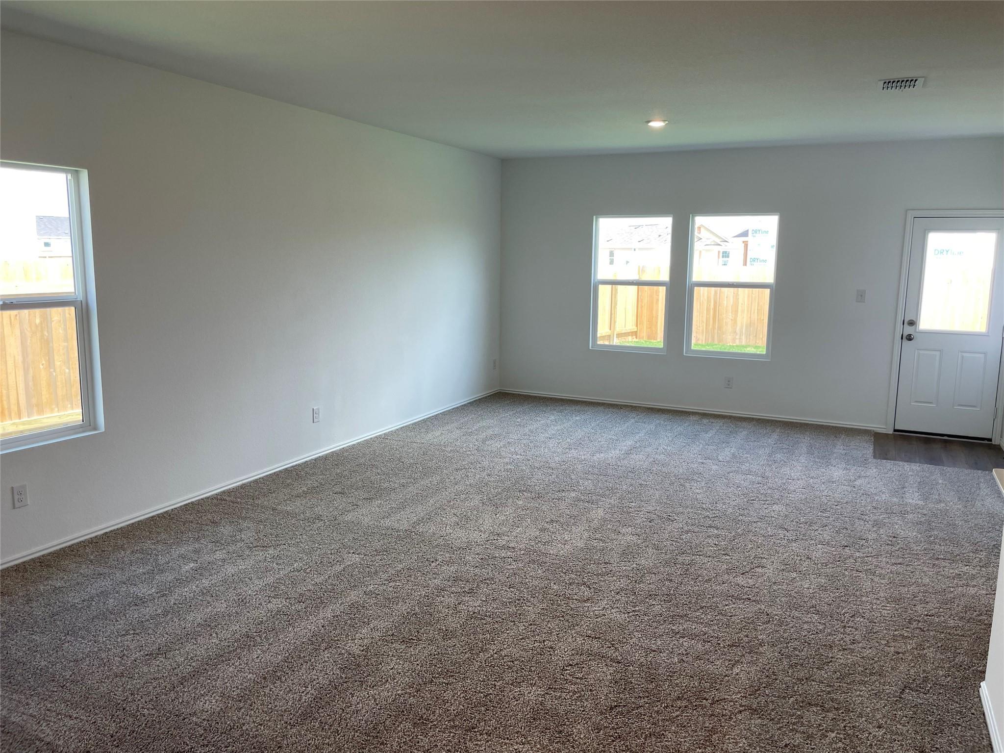 428 Halfmoon Dr, Lockhart, TX 78644