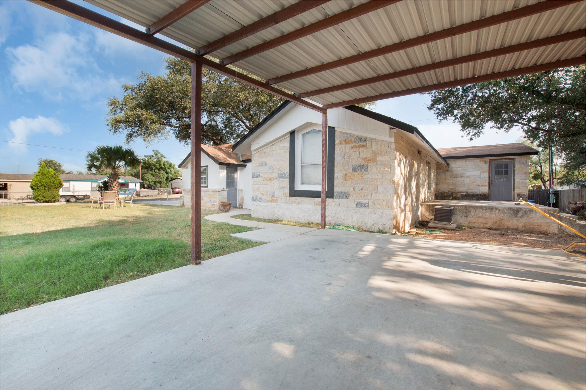 314 Seneca Dr, Burnet, TX 78611