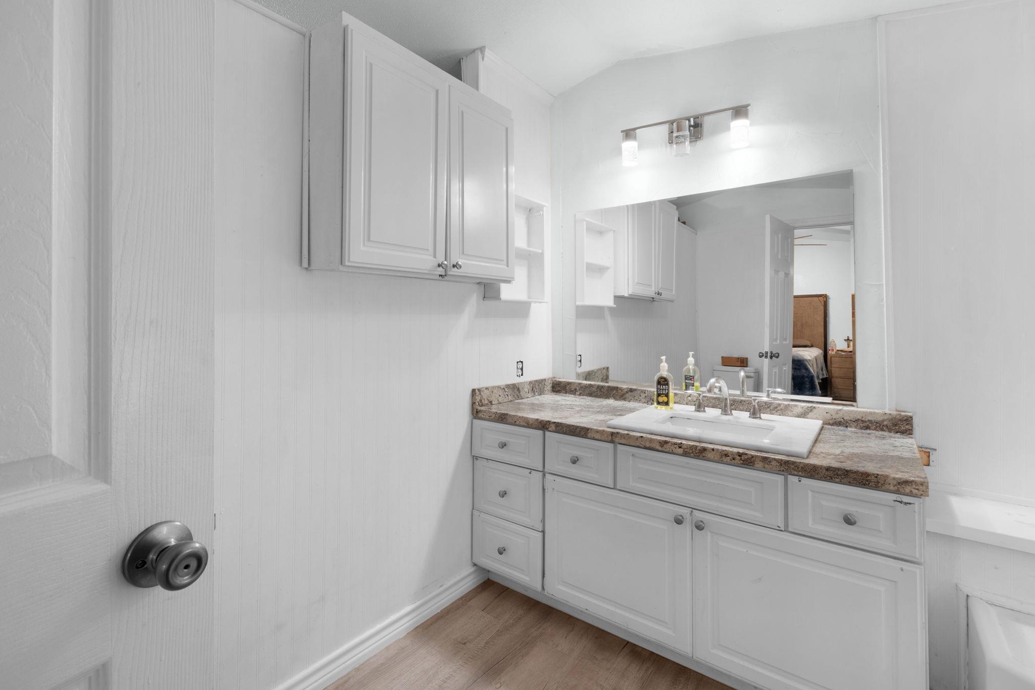 314 Seneca Dr, Burnet, TX 78611