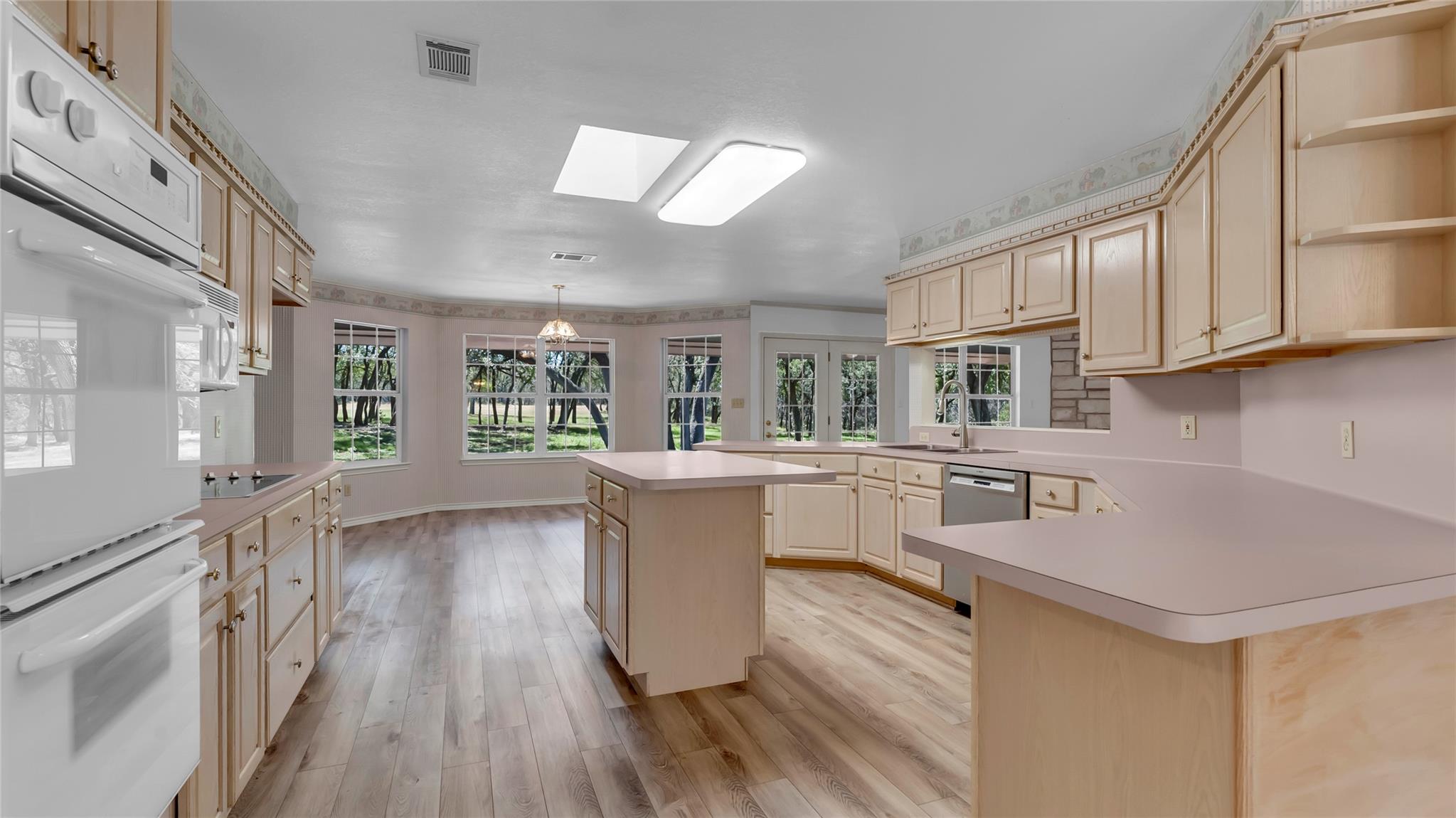 164 Thomas Ridge Rd, Burnet, TX 78611